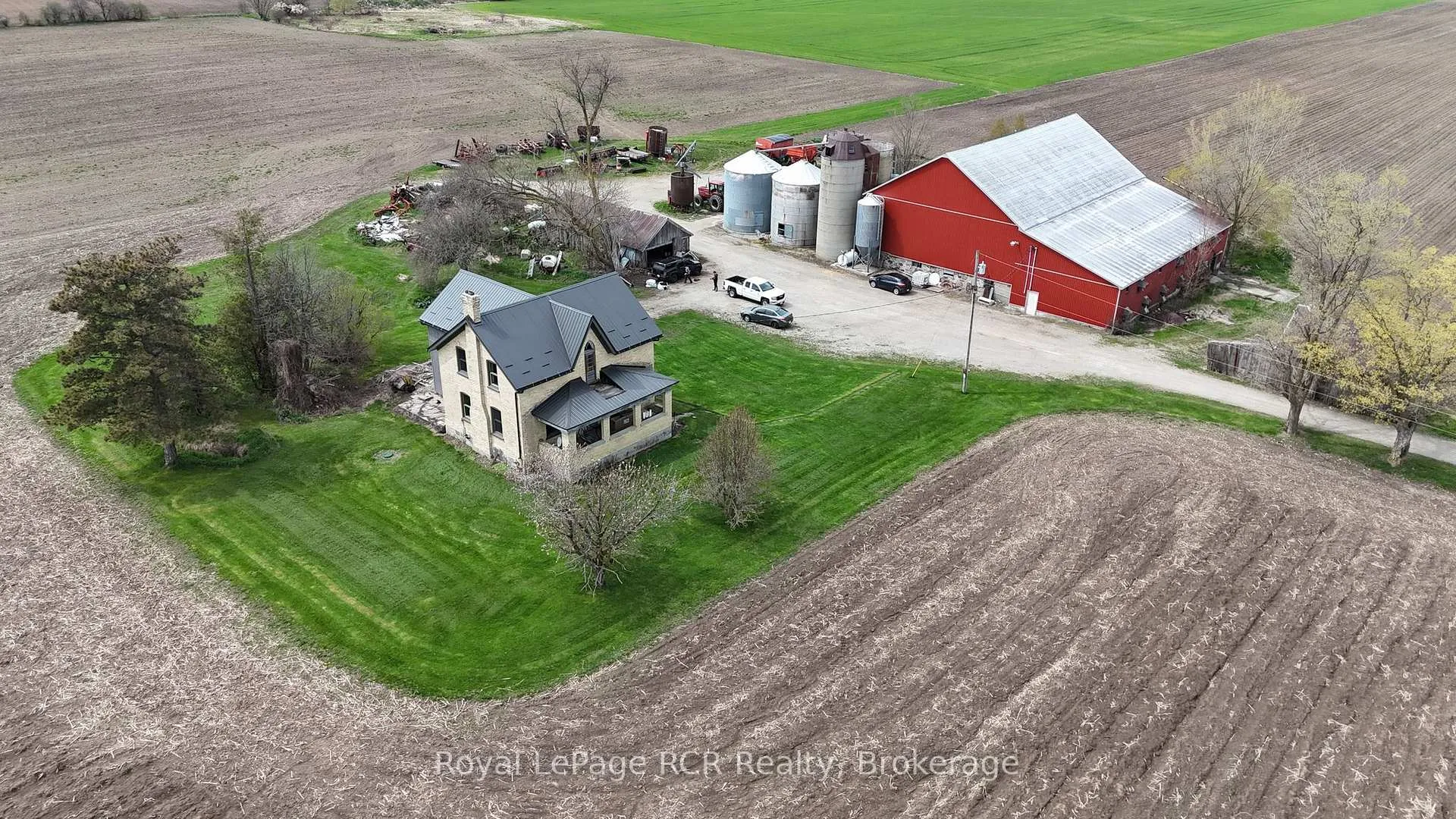Photo 3 of 875 Sideroad 20 Road N, South Bruce — HOMEH