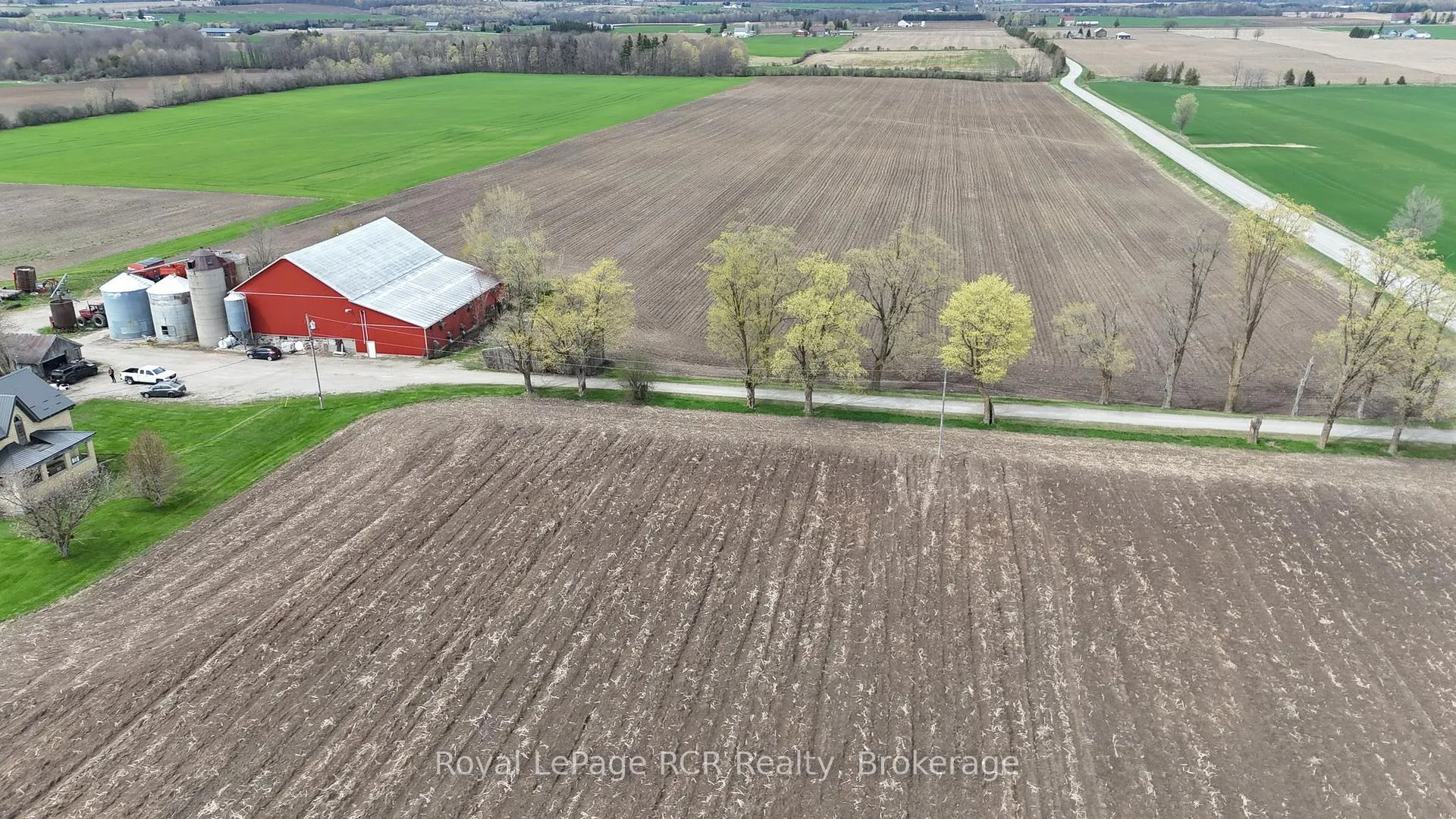 Photo 4 of 875 Sideroad 20 Road N, South Bruce — HOMEH