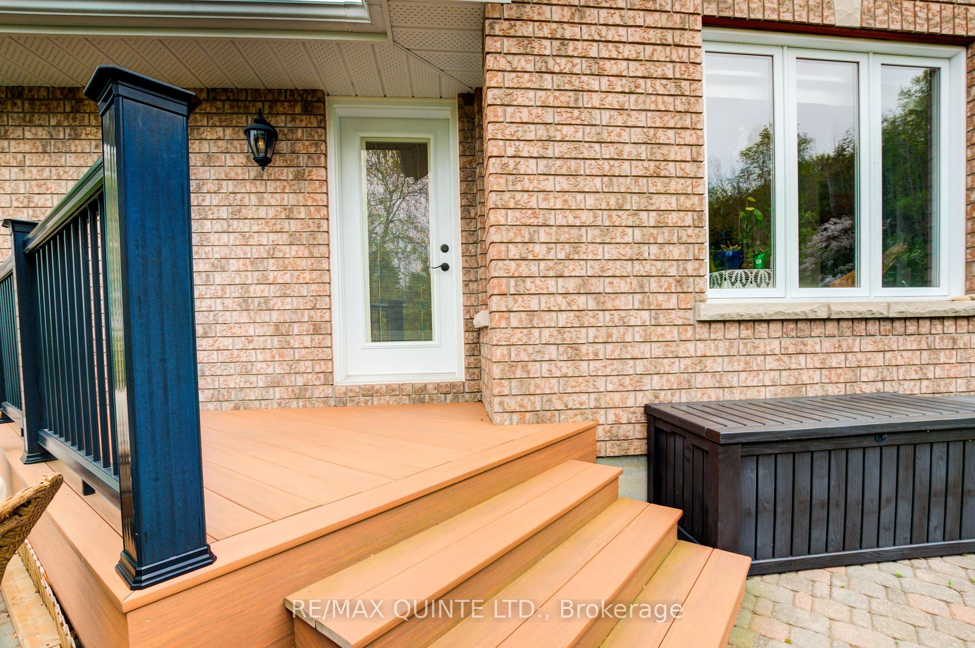 Photo 46 of 38 Oakridge Drive, Hamilton, Stoney Creek — HOMEH