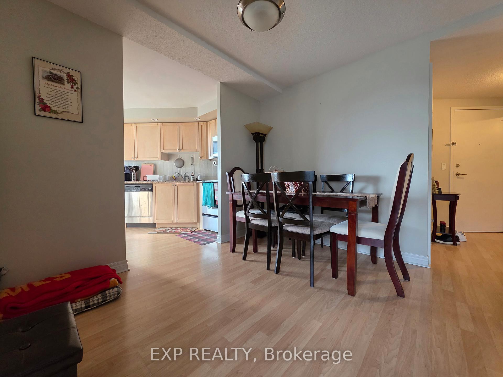 Photo 4 of Unit 911, 33 Cox Boulevard, Markham, Unionville — HOMEH