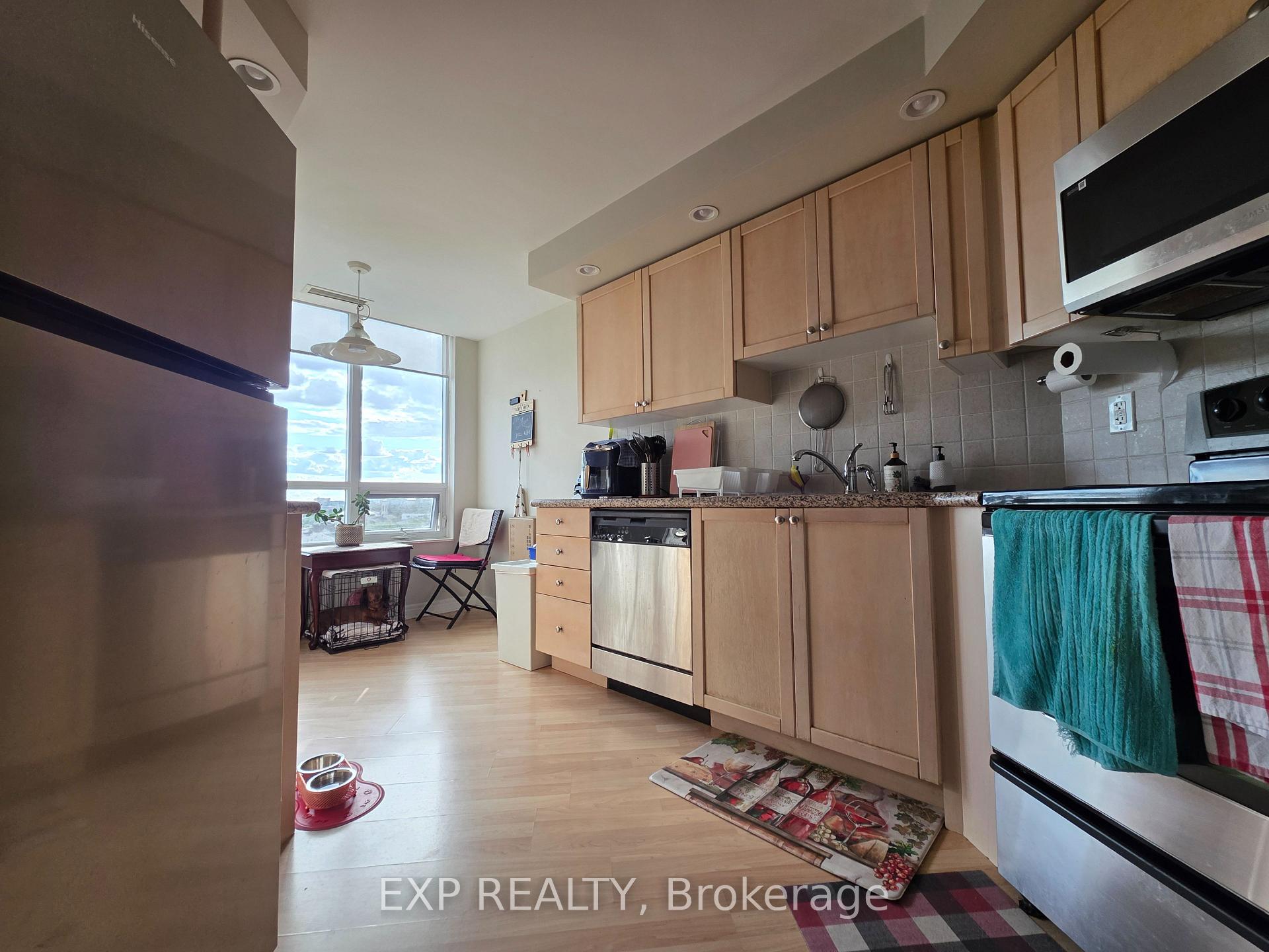 Photo 5 of Unit 911, 33 Cox Boulevard, Markham, Unionville — HOMEH