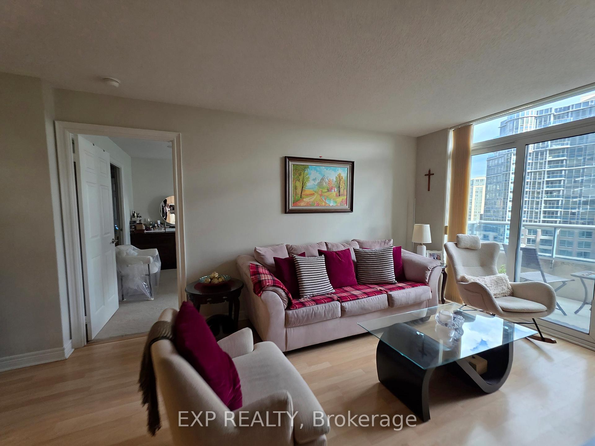Photo 15 of Unit 911, 33 Cox Boulevard, Markham, Unionville — HOMEH