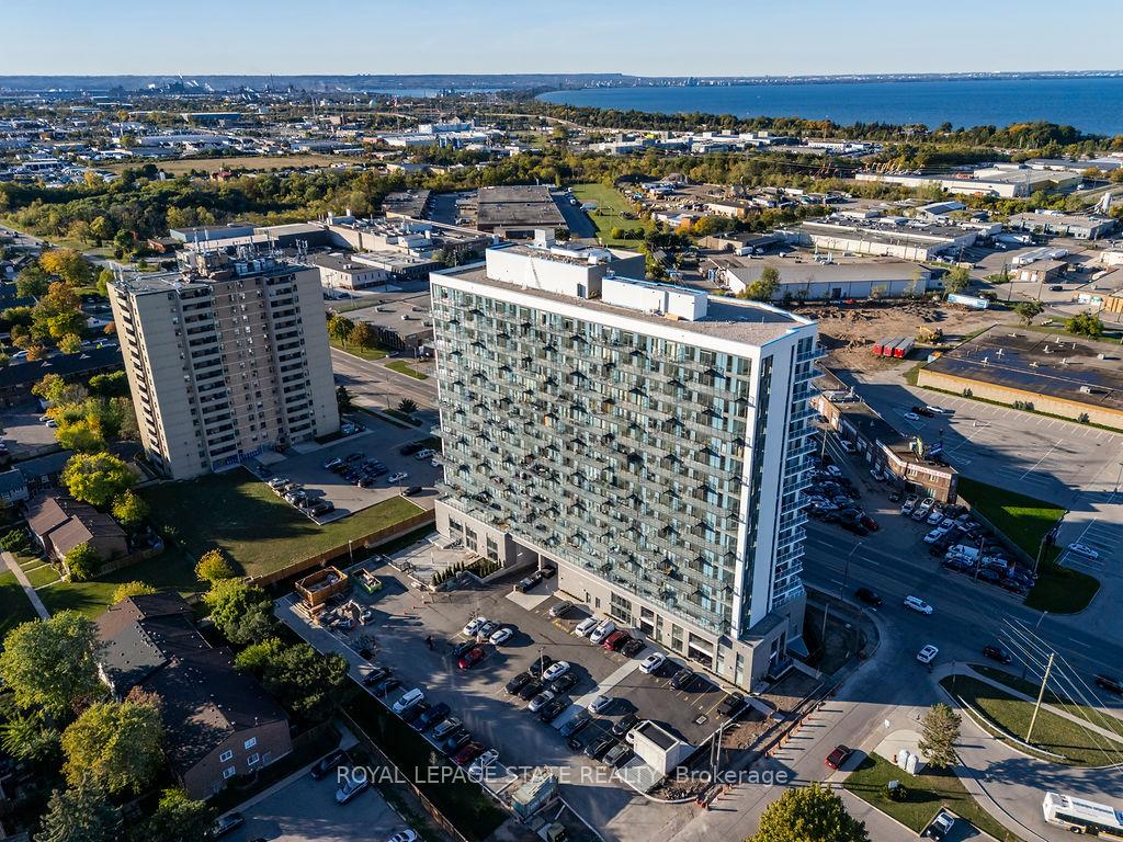 Photo 2 of Unit 1112, 2782 Barton Street E, Hamilton, Riverdale — HOMEH