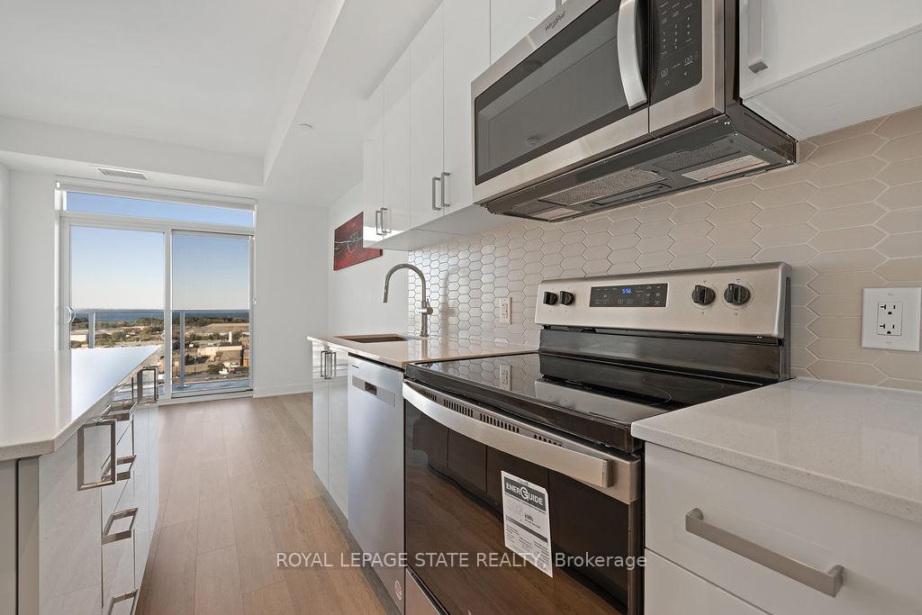 Photo 18 of Unit 1112, 2782 Barton Street E, Hamilton, Riverdale — HOMEH