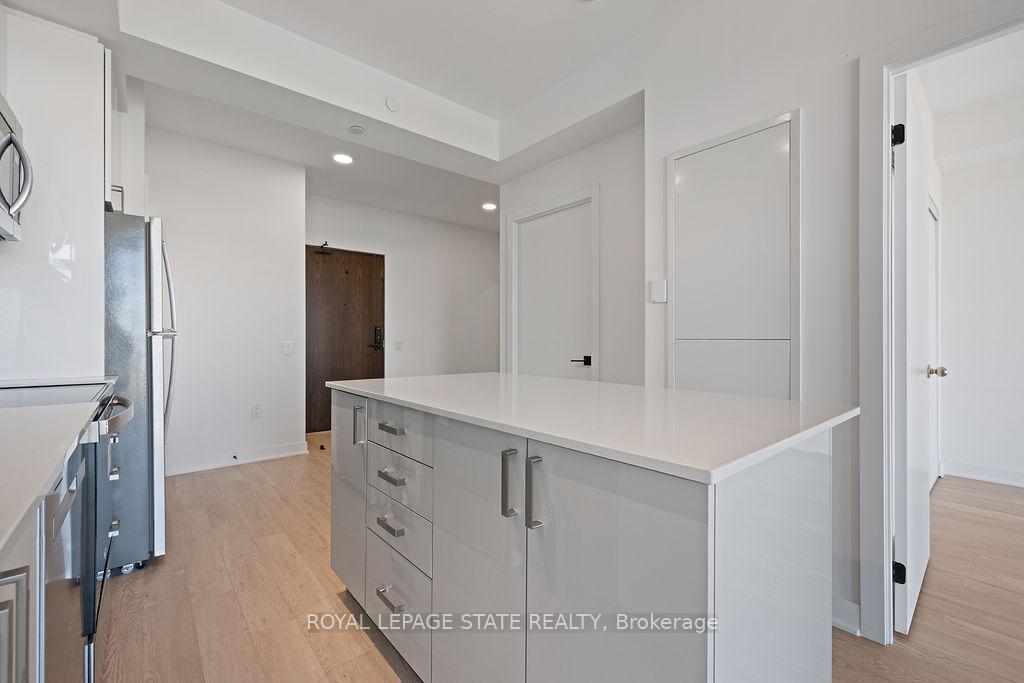 Photo 19 of Unit 1112, 2782 Barton Street E, Hamilton, Riverdale — HOMEH