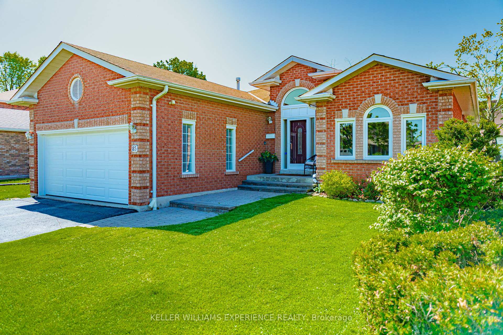 Photo 16 of 85 Arthur Avenue, Barrie, Grove East — HOMEH
