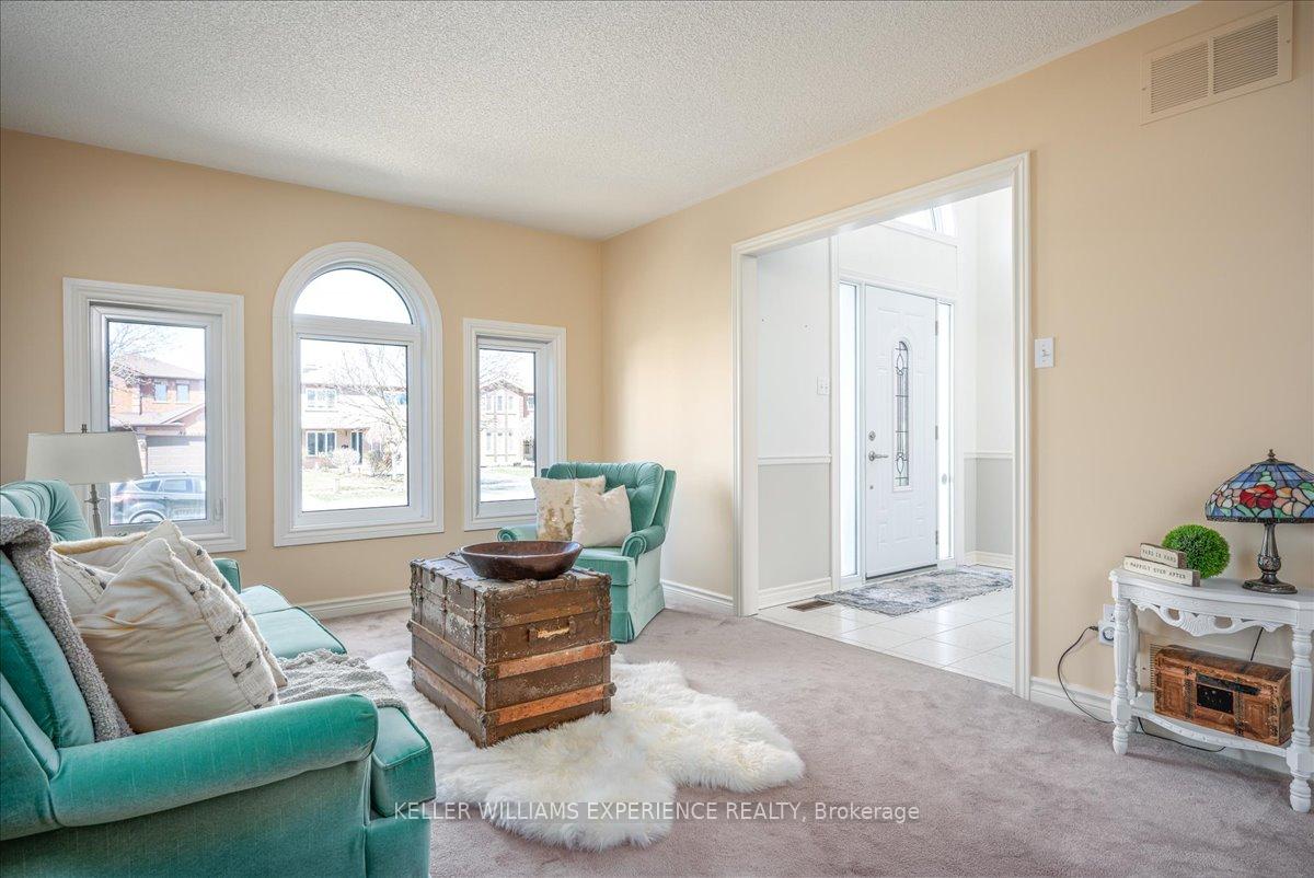 Photo 14 of 85 Arthur Avenue, Barrie, Grove East — HOMEH