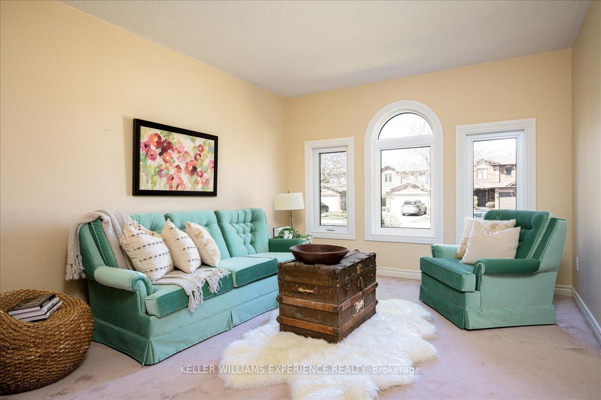 Photo 17 of 85 Arthur Avenue, Barrie, Grove East — HOMEH
