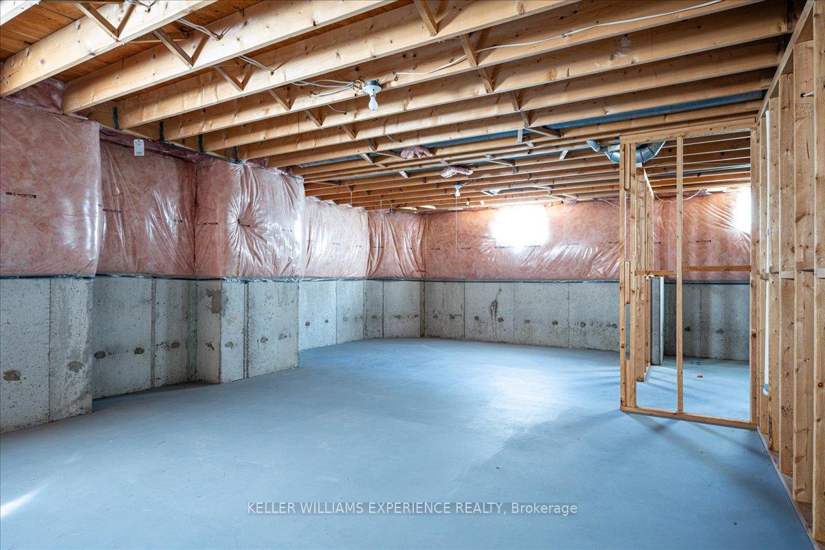 Photo 44 of 85 Arthur Avenue, Barrie, Grove East — HOMEH