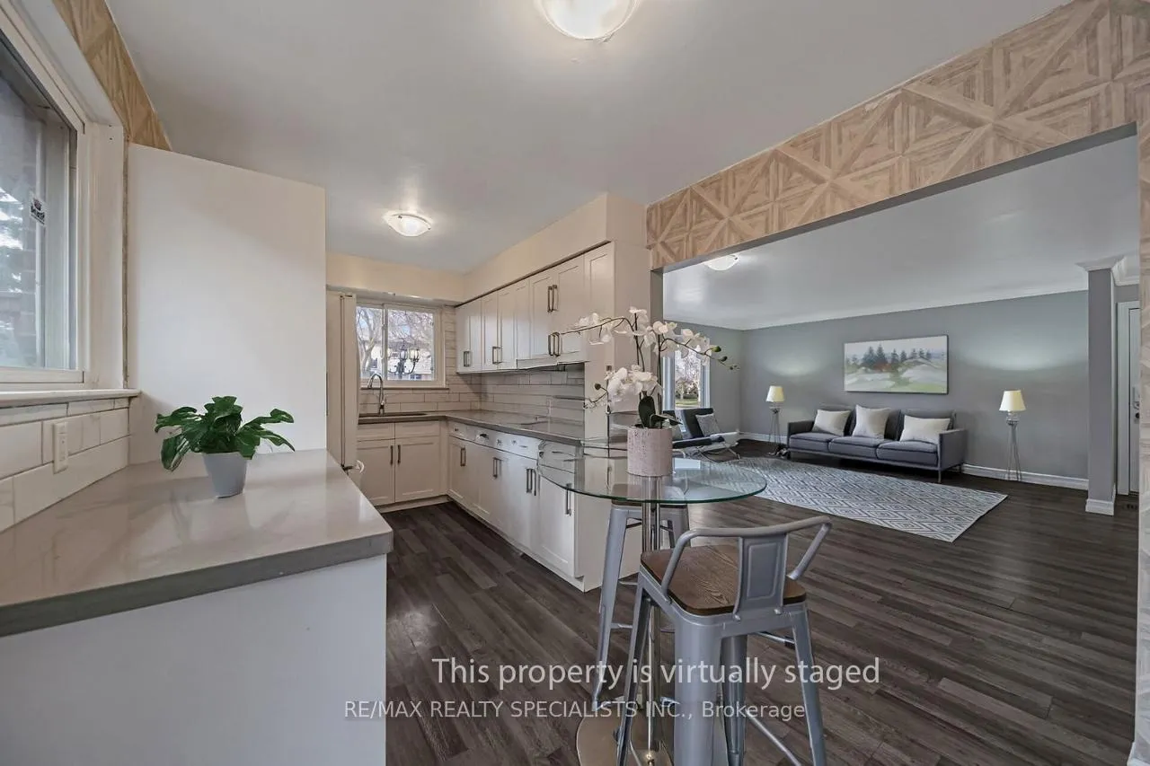 Photo 2 of 83 Watson Crescent, Brampton, Brampton East — HOMEH