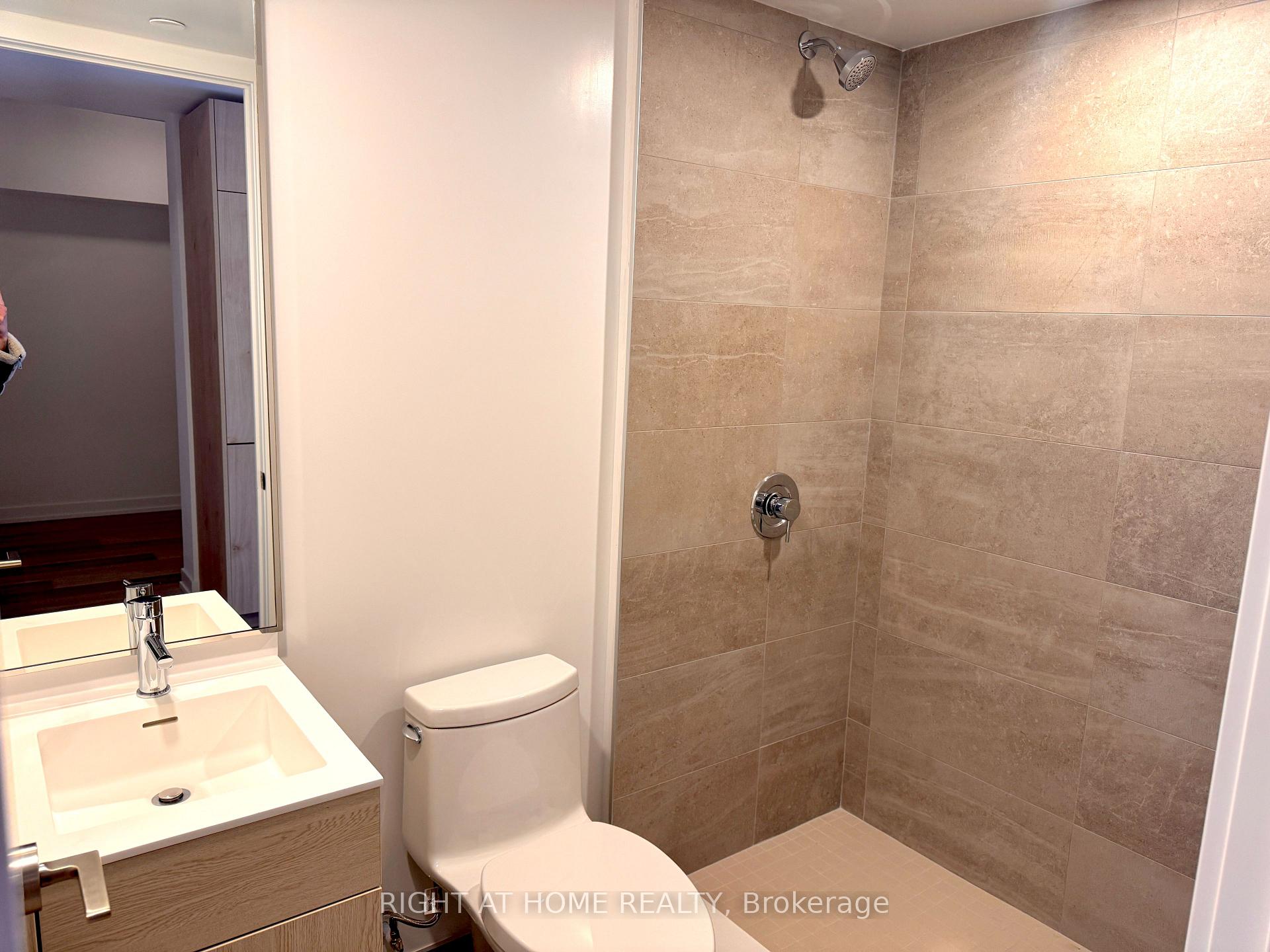 Photo 18 of Unit 804, 28 Eastern Avenue, Toronto, Moss Park — HOMEH