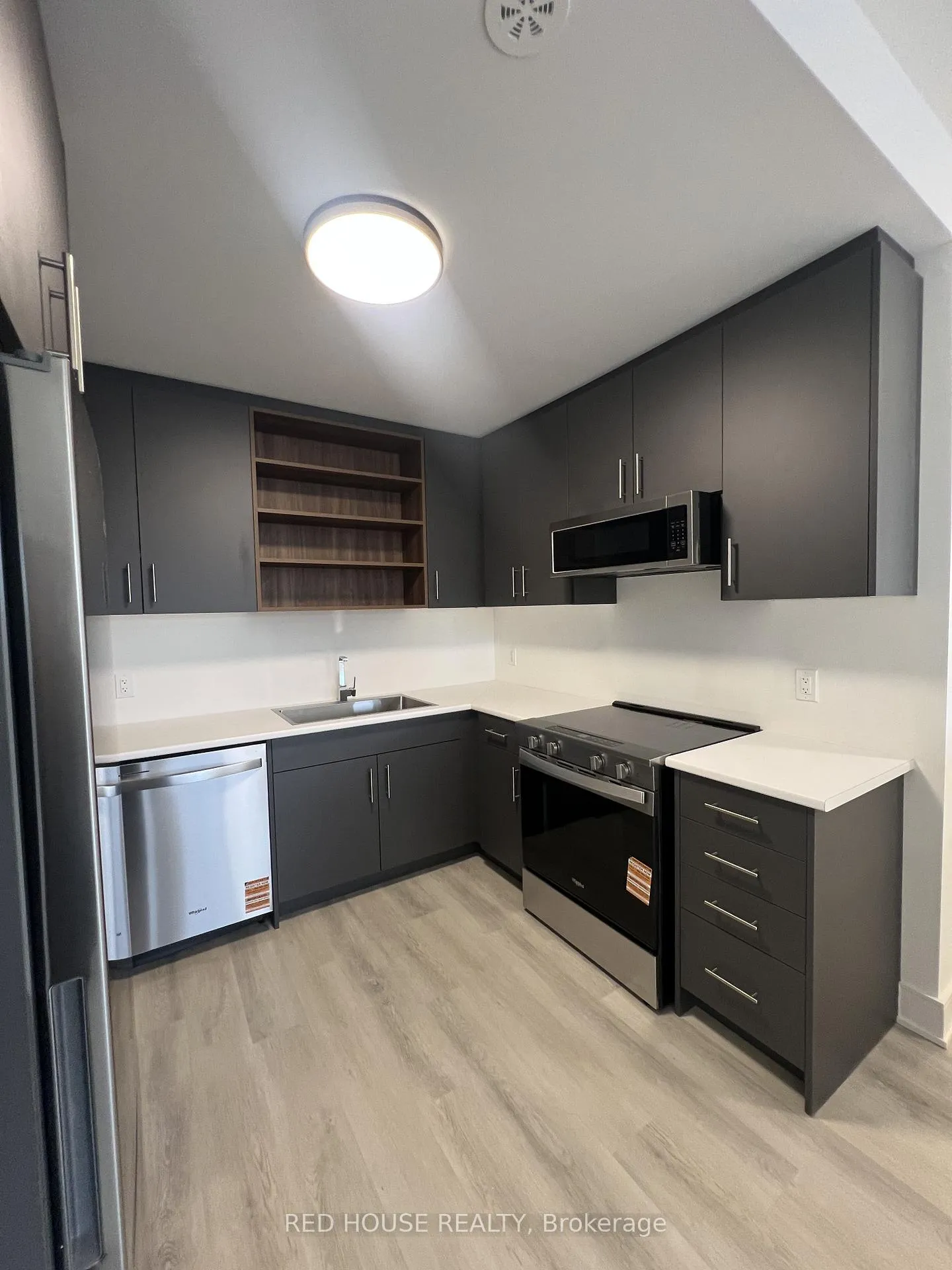 Photo 11 of 150 Everett Common, St. Catharines, Oakdale — HOMEH