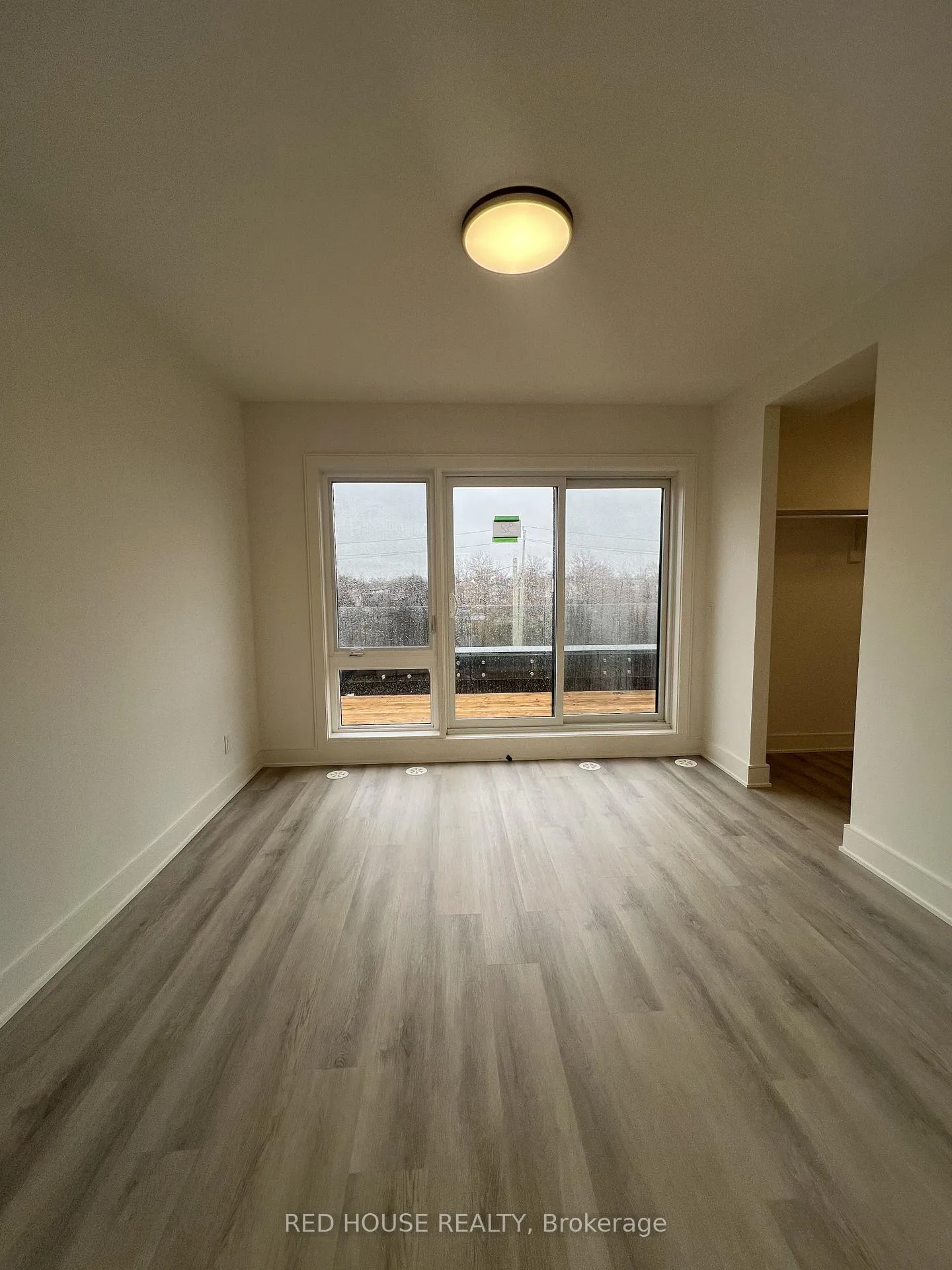 Photo 17 of 150 Everett Common, St. Catharines, Oakdale — HOMEH