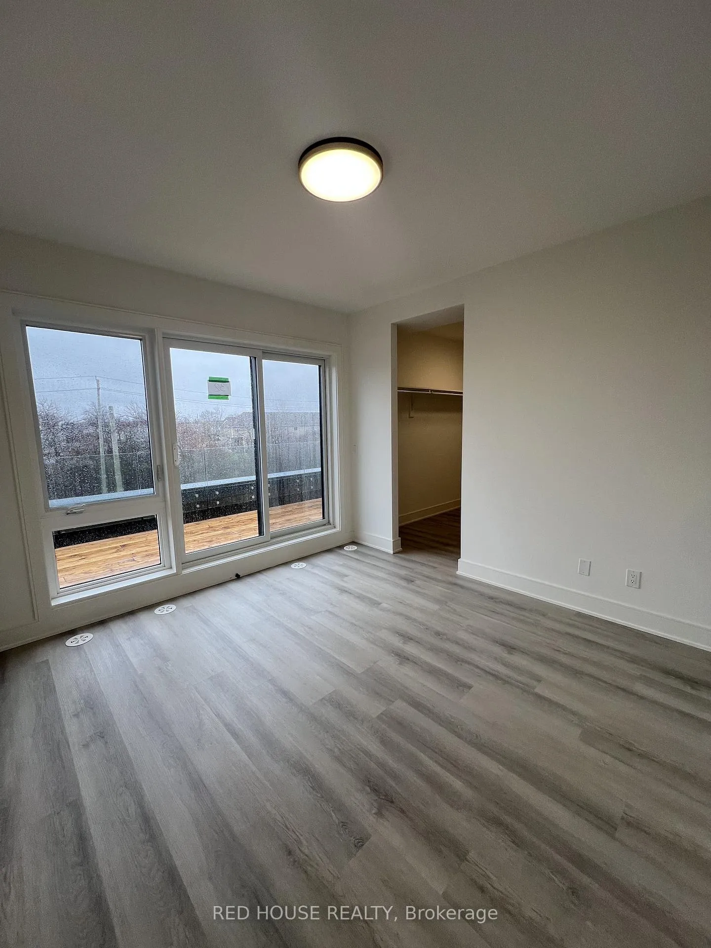 Photo 19 of 150 Everett Common, St. Catharines, Oakdale — HOMEH