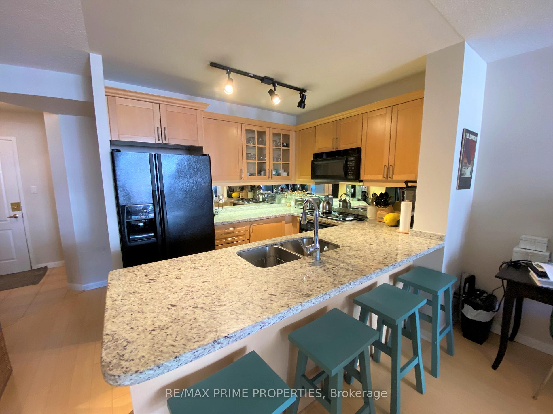 Photo 6 of Unit 501, 3130 Yonge Street, Toronto, Lawrence Park North — HOMEH