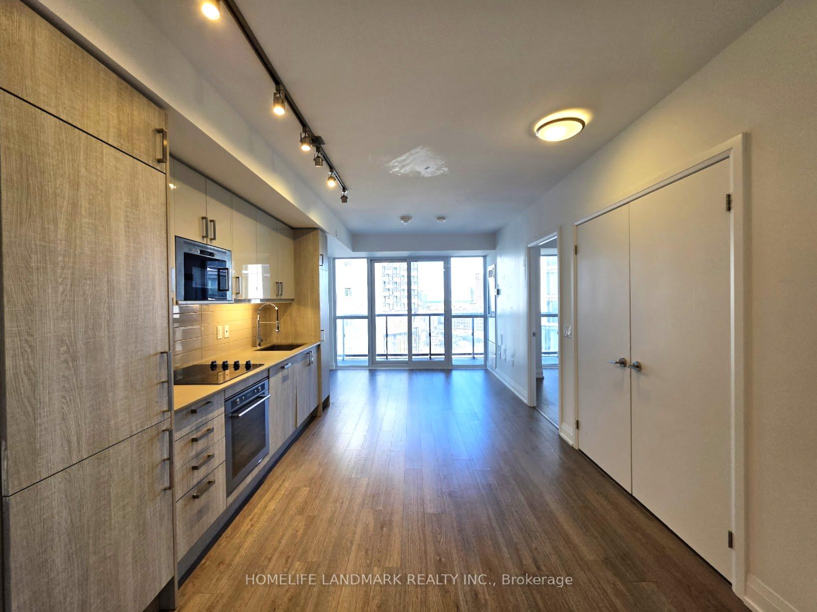 Photo 5 of Unit 1903, 77 Mutual Street, Toronto, Church-Yonge Corridor — HOMEH