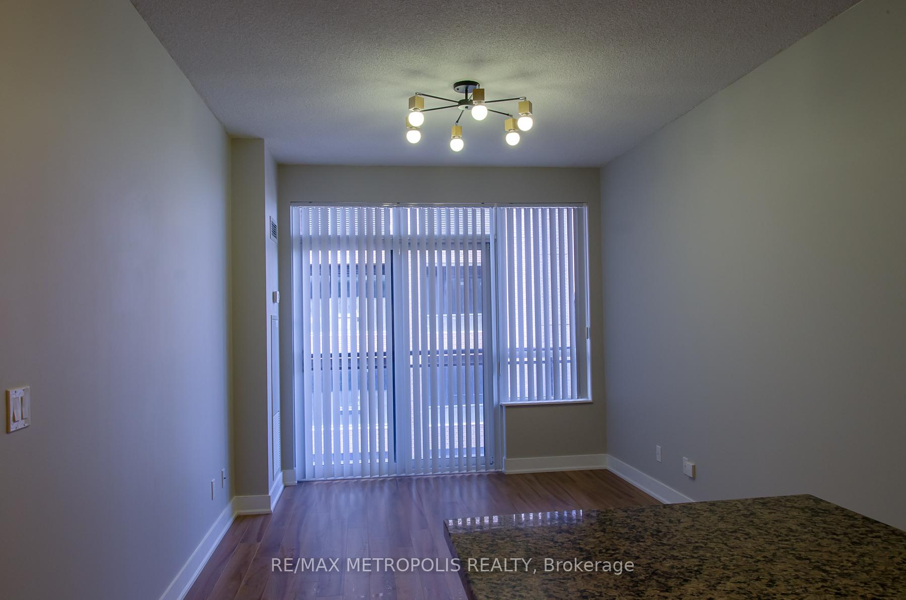 Photo 4 of Unit 2501, 28 Linden Street, Toronto, North St. James Town — HOMEH