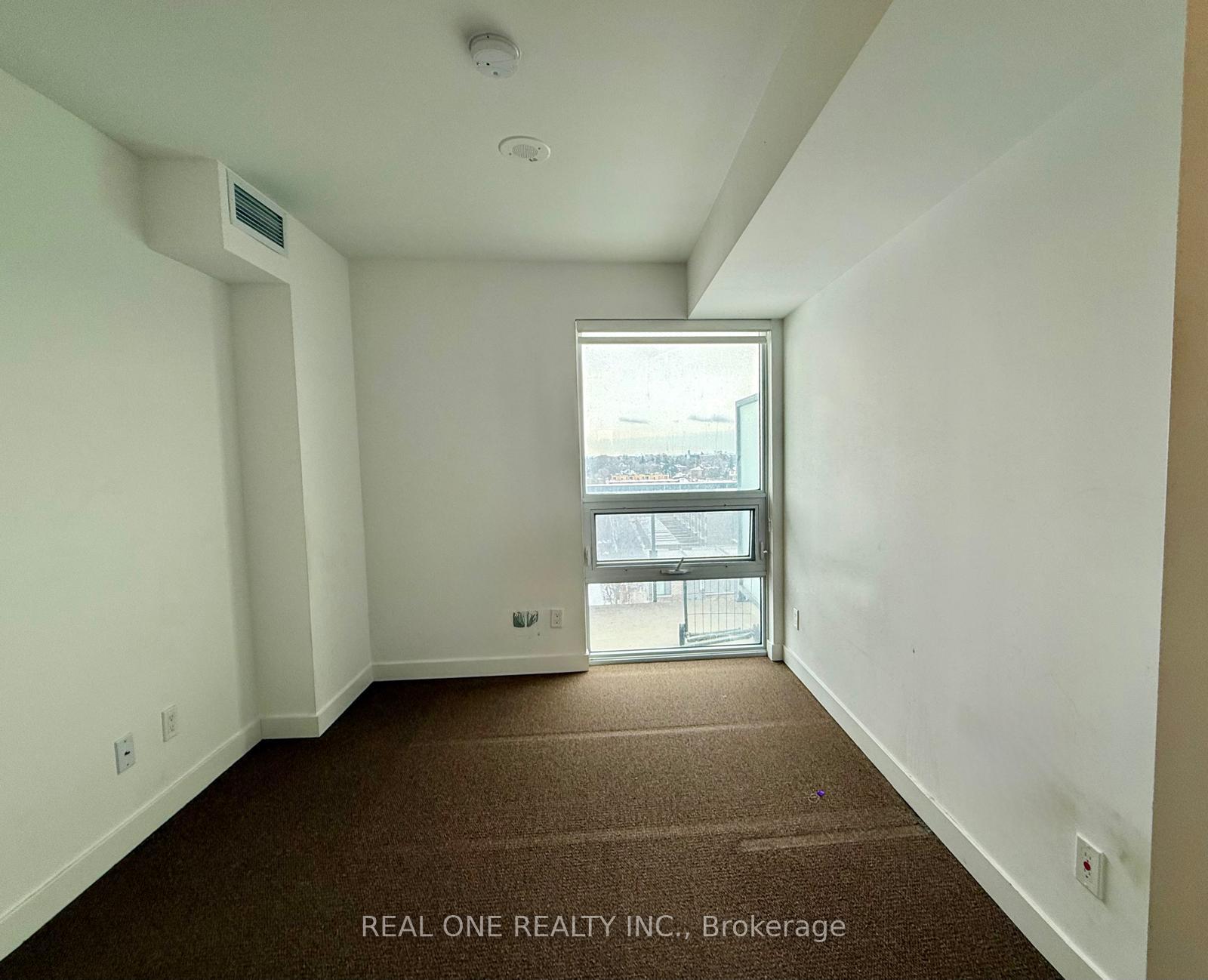 Photo 8 of Unit 912, 120 Varna Drive, Toronto, Englemount-Lawrence — HOMEH