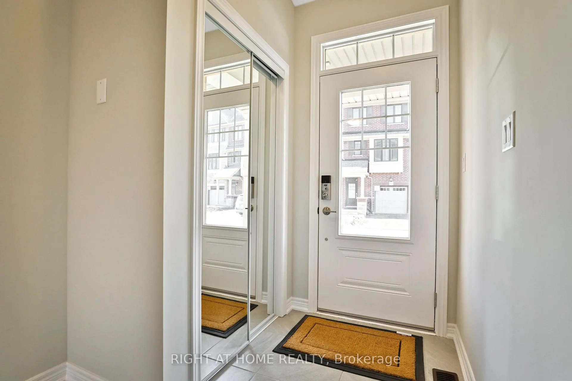 Photo 4 of Unit 62, 288 Glover Road, Hamilton, Fruitland — HOMEH