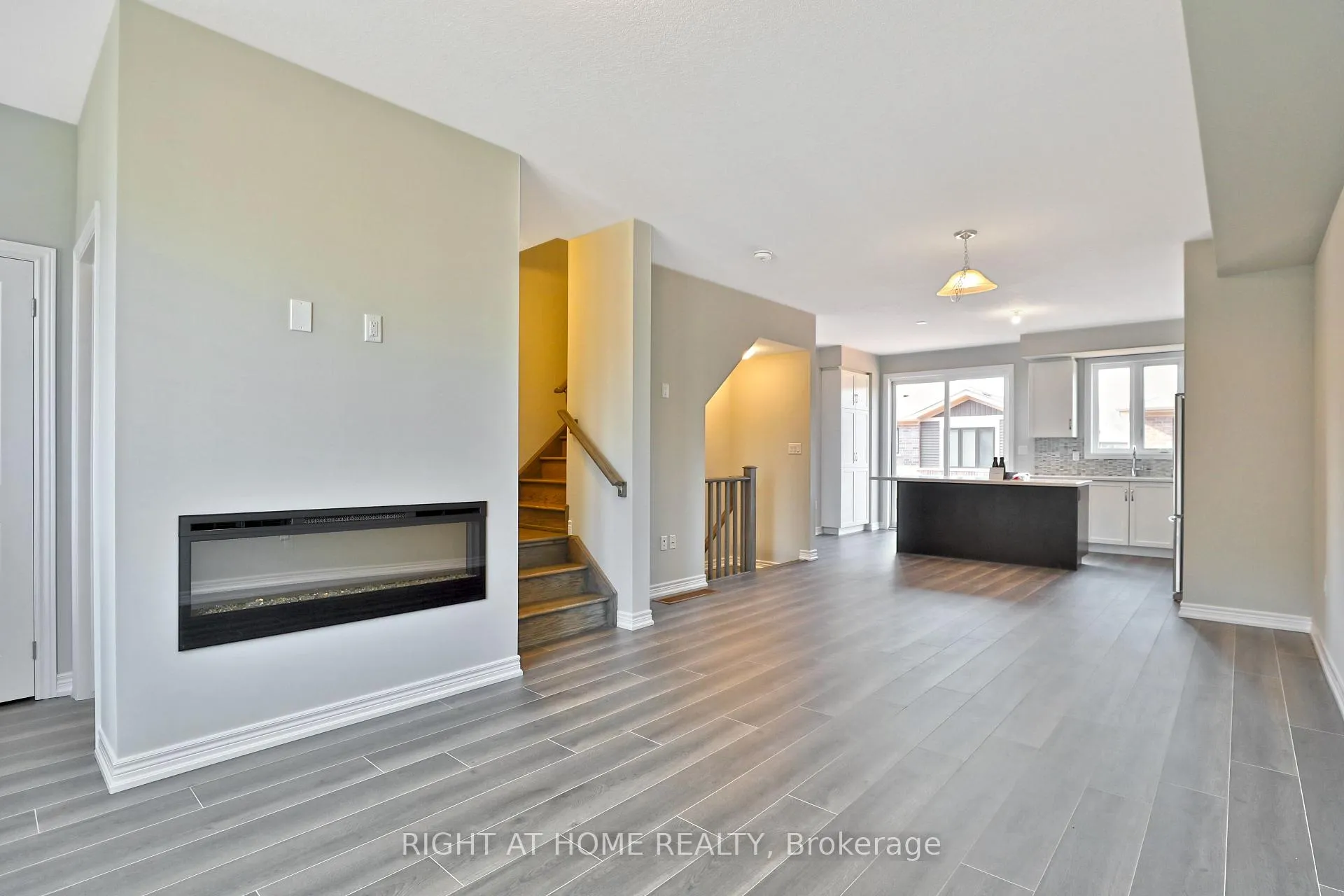 Photo 10 of Unit 62, 288 Glover Road, Hamilton, Fruitland — HOMEH