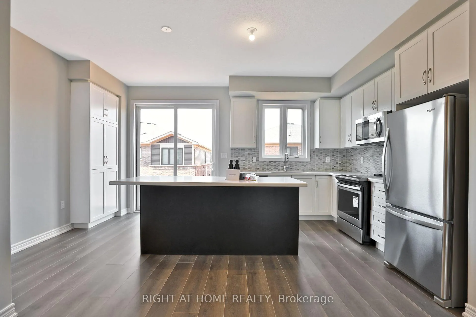 Photo 12 of Unit 62, 288 Glover Road, Hamilton, Fruitland — HOMEH