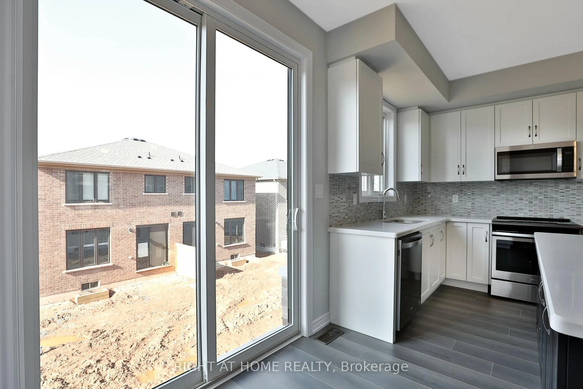 Photo 14 of Unit 62, 288 Glover Road, Hamilton, Fruitland — HOMEH