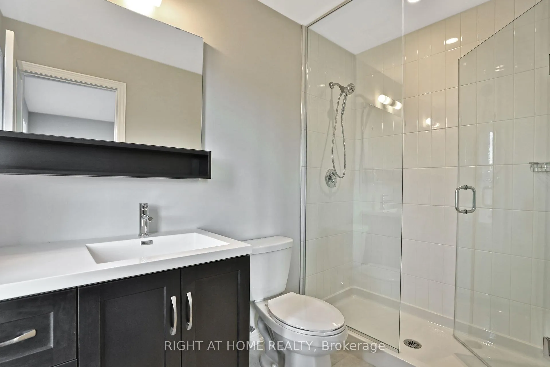 Photo 19 of Unit 62, 288 Glover Road, Hamilton, Fruitland — HOMEH