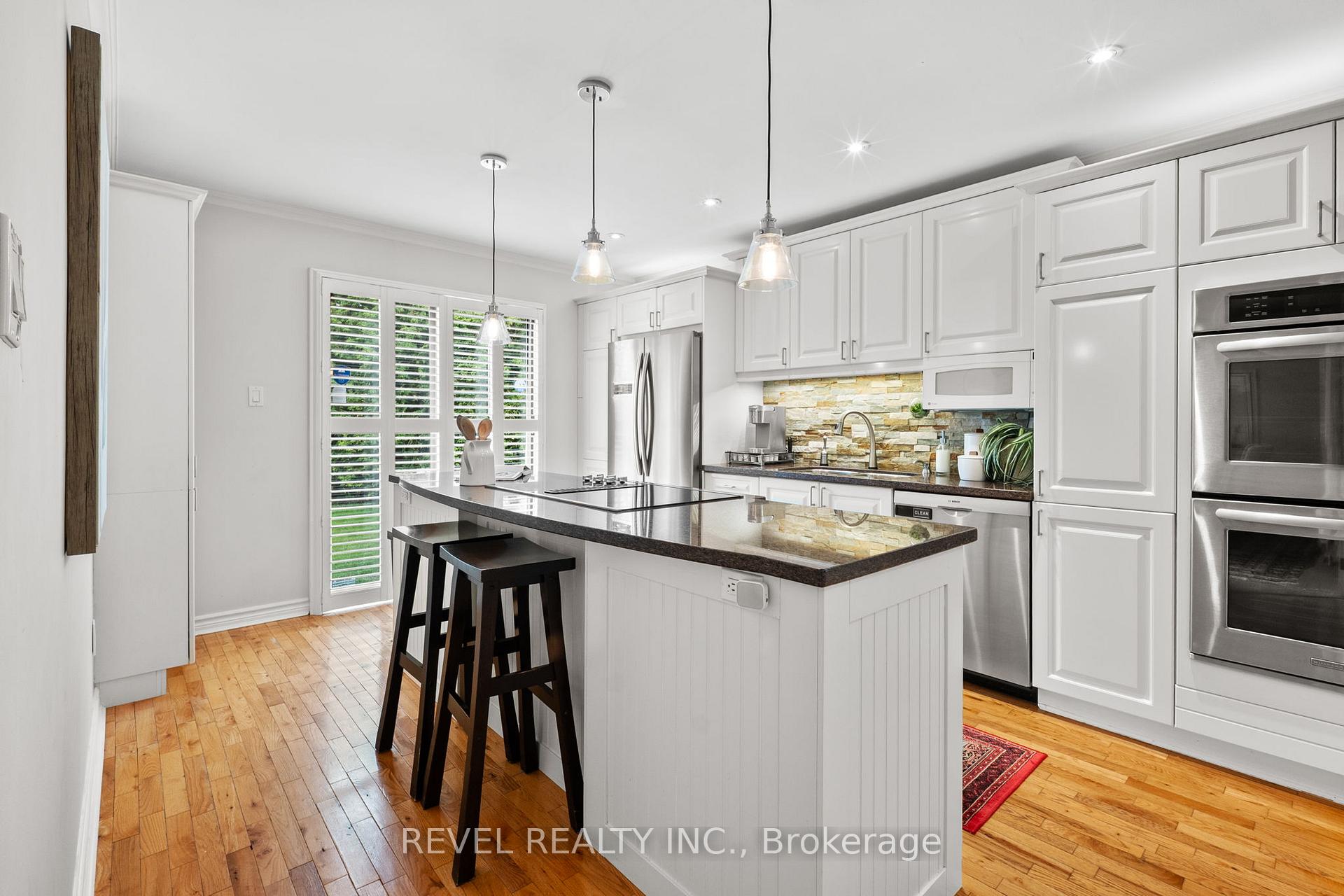 Photo 11 of 2 Patterson Crescent, Ajax, Central — HOMEH