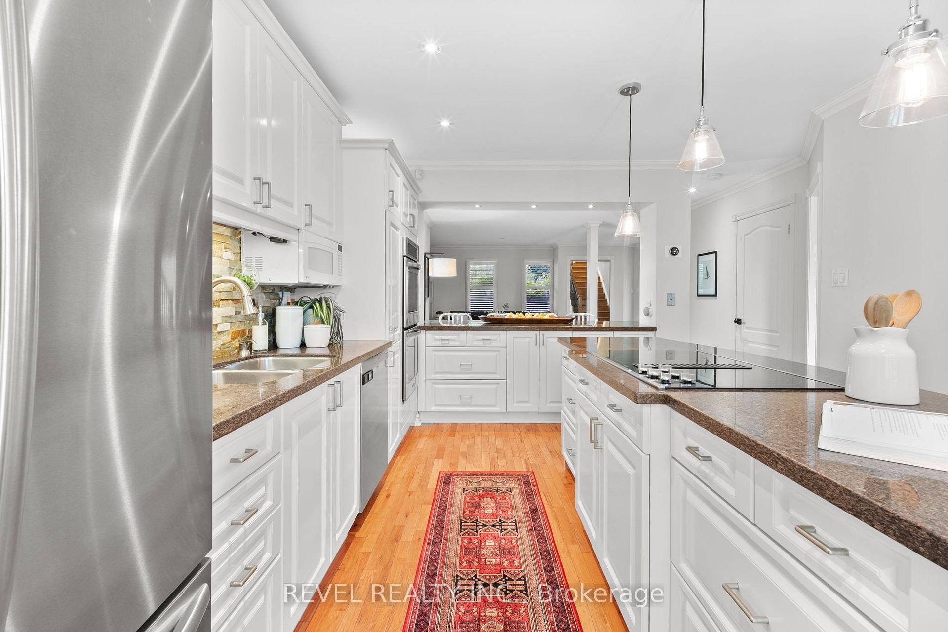 Photo 13 of 2 Patterson Crescent, Ajax, Central — HOMEH