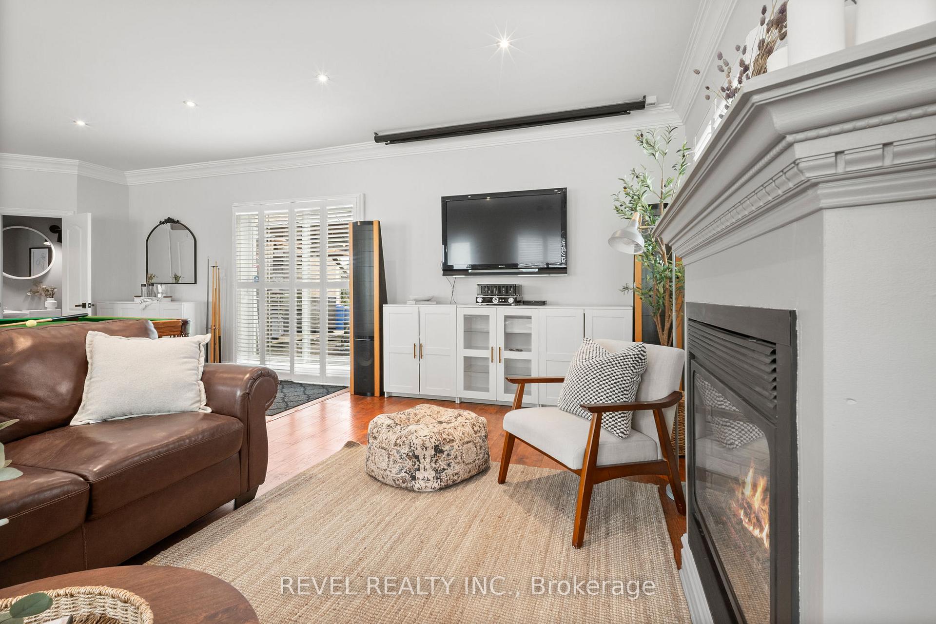 Photo 18 of 2 Patterson Crescent, Ajax, Central — HOMEH