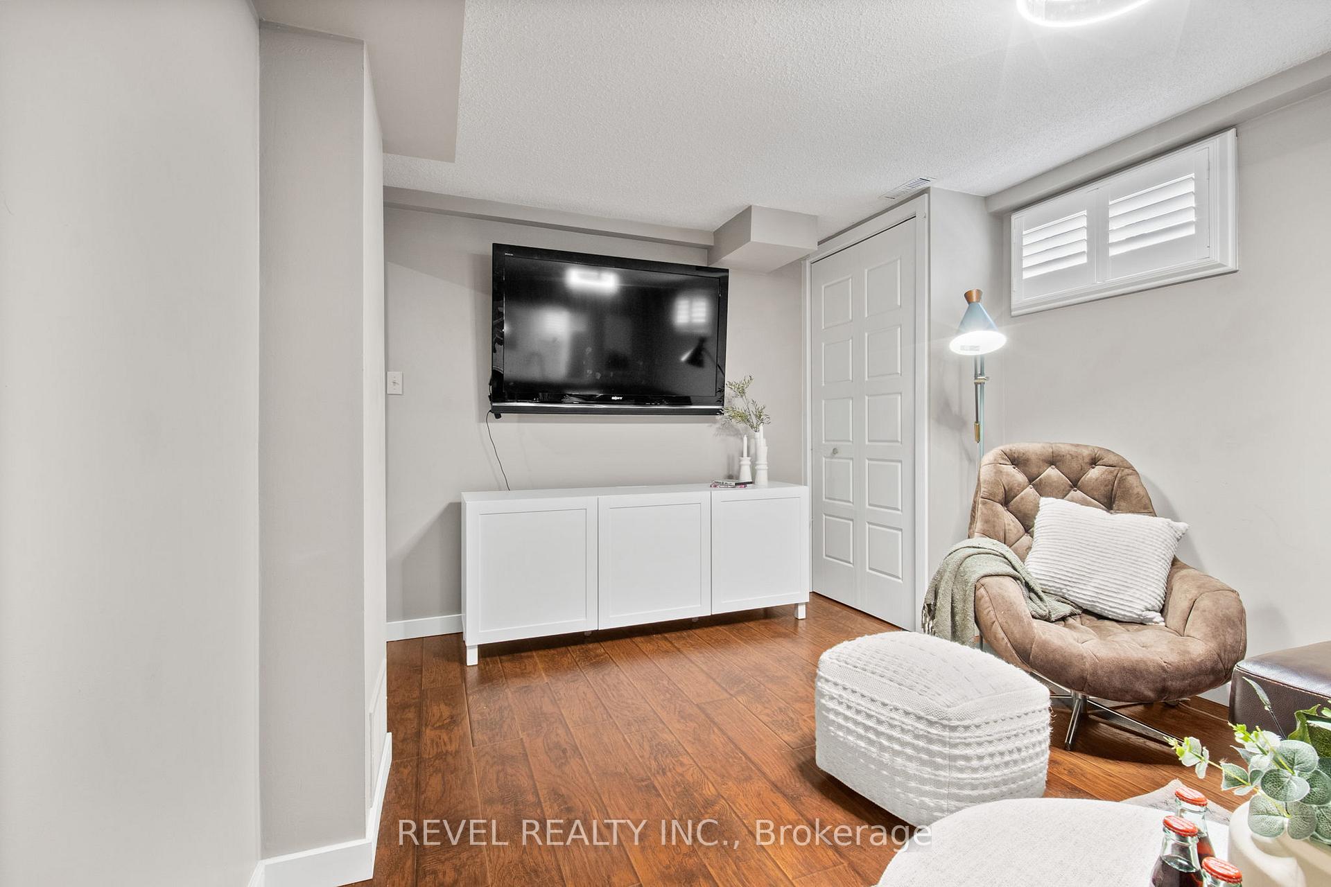 Photo 36 of 2 Patterson Crescent, Ajax, Central — HOMEH