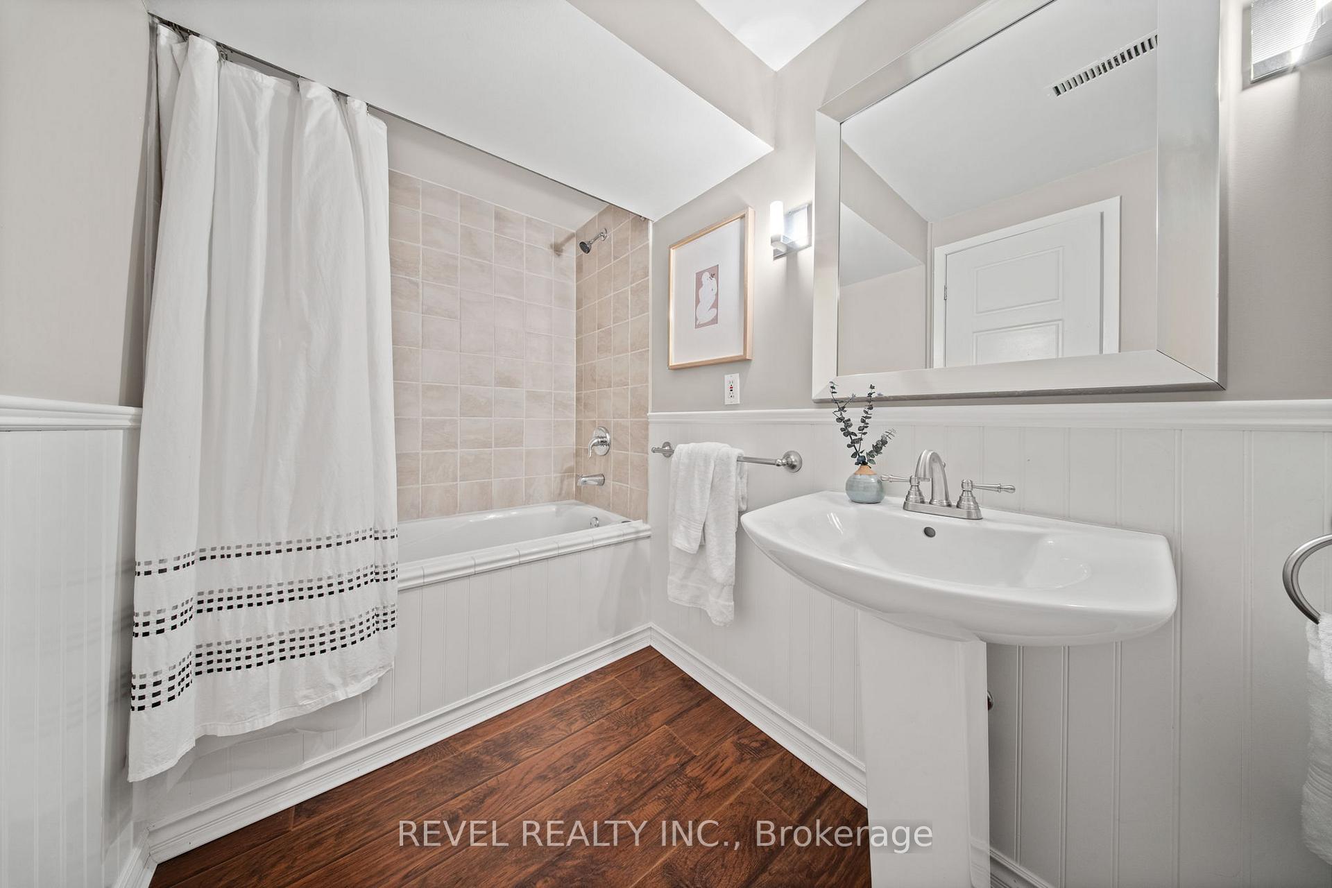 Photo 38 of 2 Patterson Crescent, Ajax, Central — HOMEH