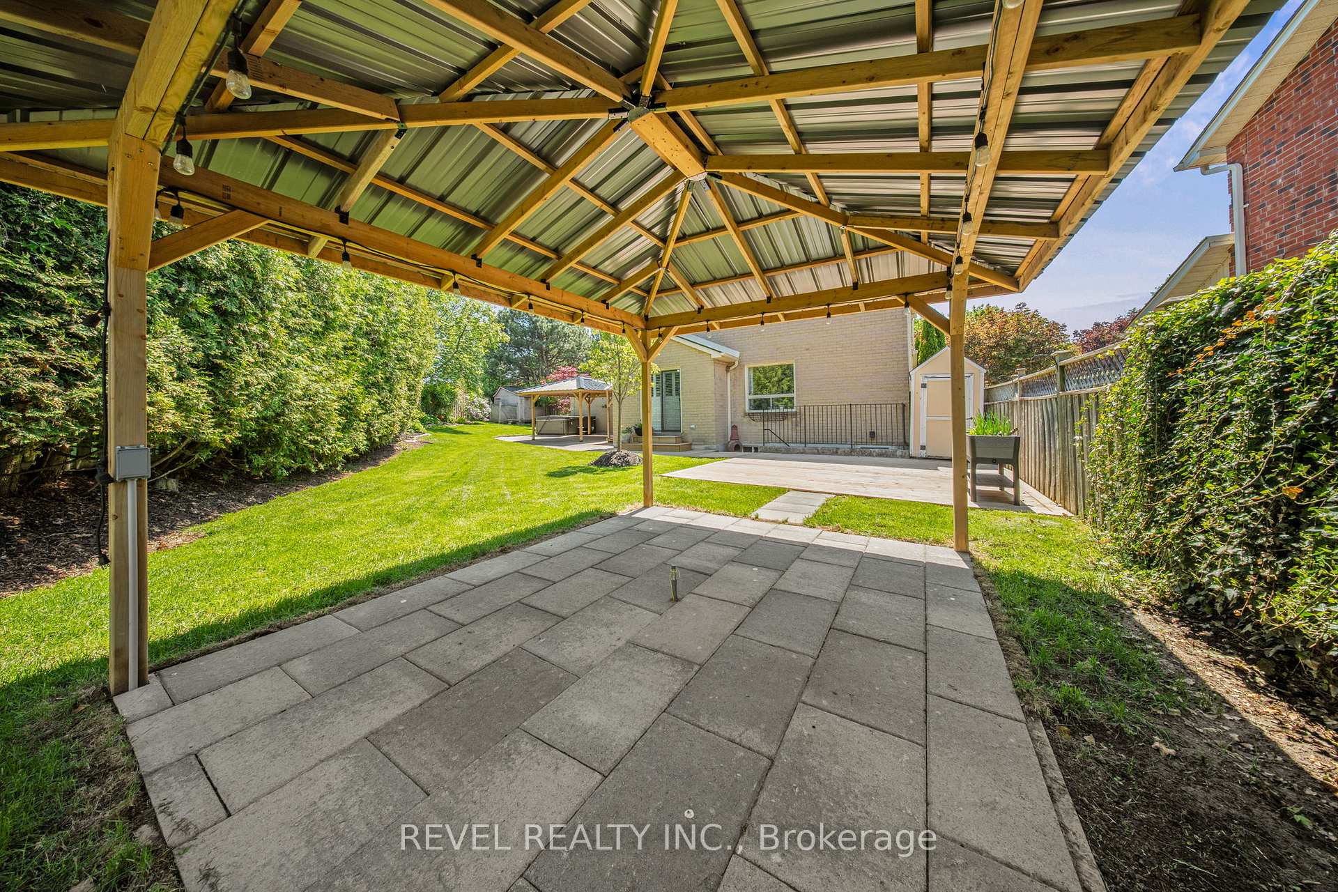 Photo 43 of 2 Patterson Crescent, Ajax, Central — HOMEH