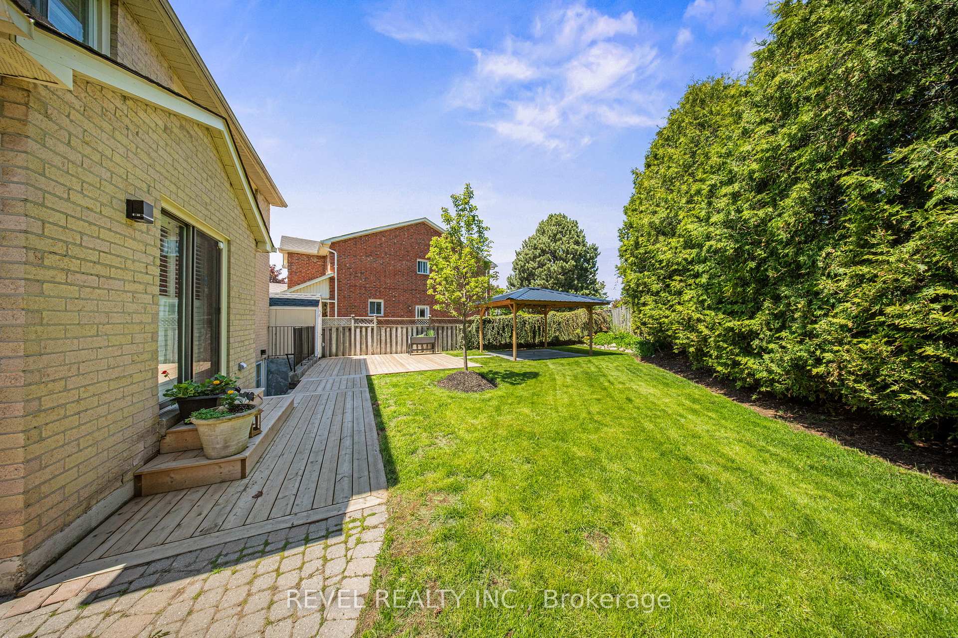 Photo 44 of 2 Patterson Crescent, Ajax, Central — HOMEH