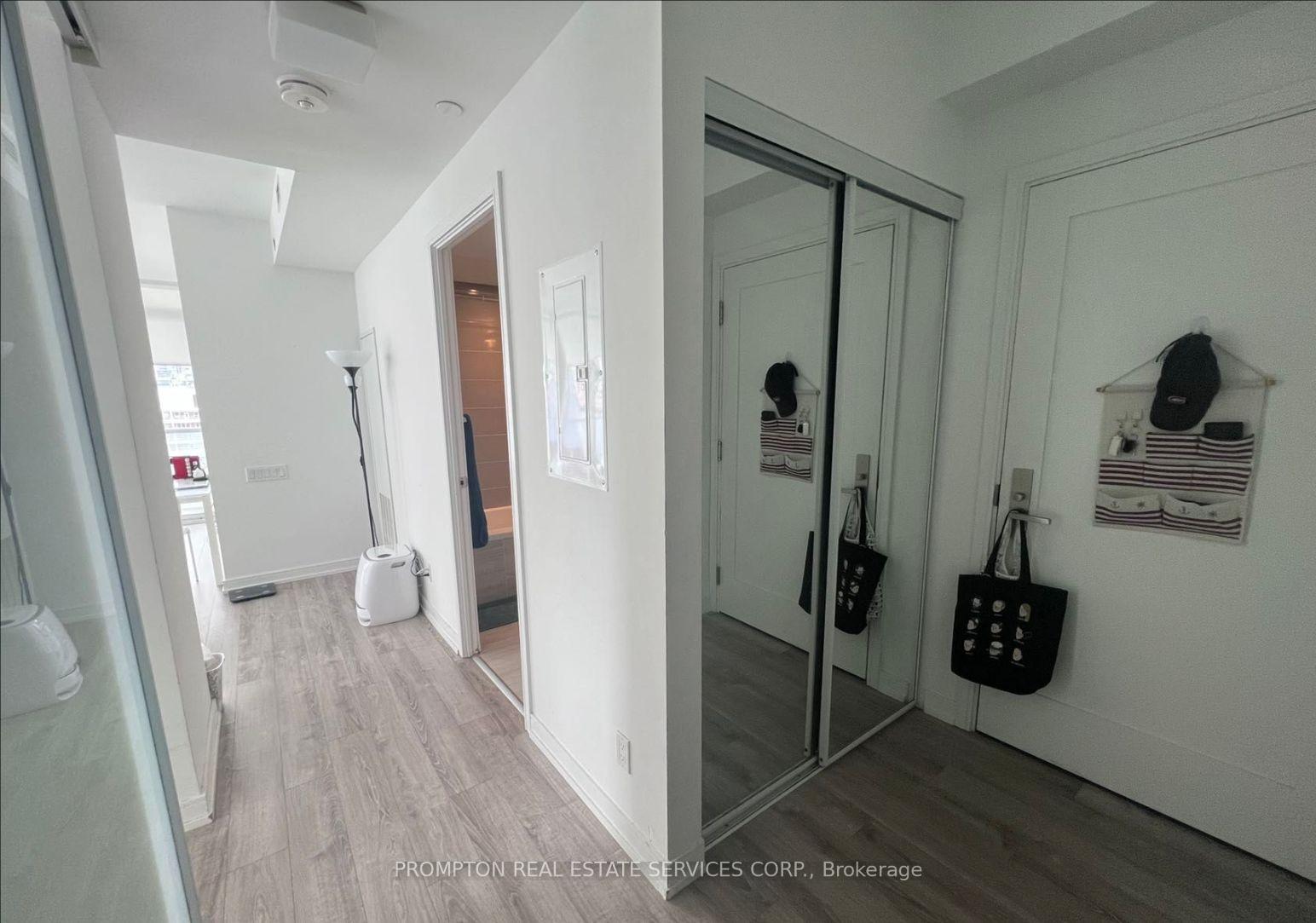 Photo 3 of Unit 2309, 28 Wellesley Street E, Toronto, Church-Yonge Corridor — HOMEH