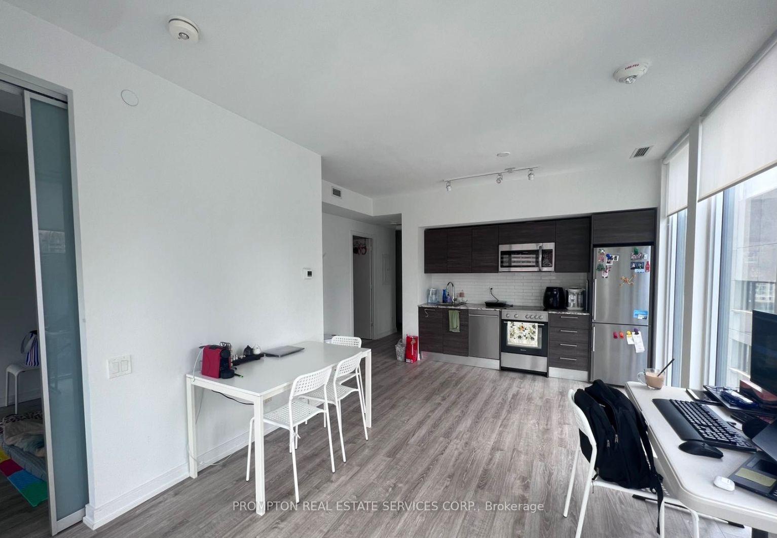 Photo 4 of Unit 2309, 28 Wellesley Street E, Toronto, Church-Yonge Corridor — HOMEH