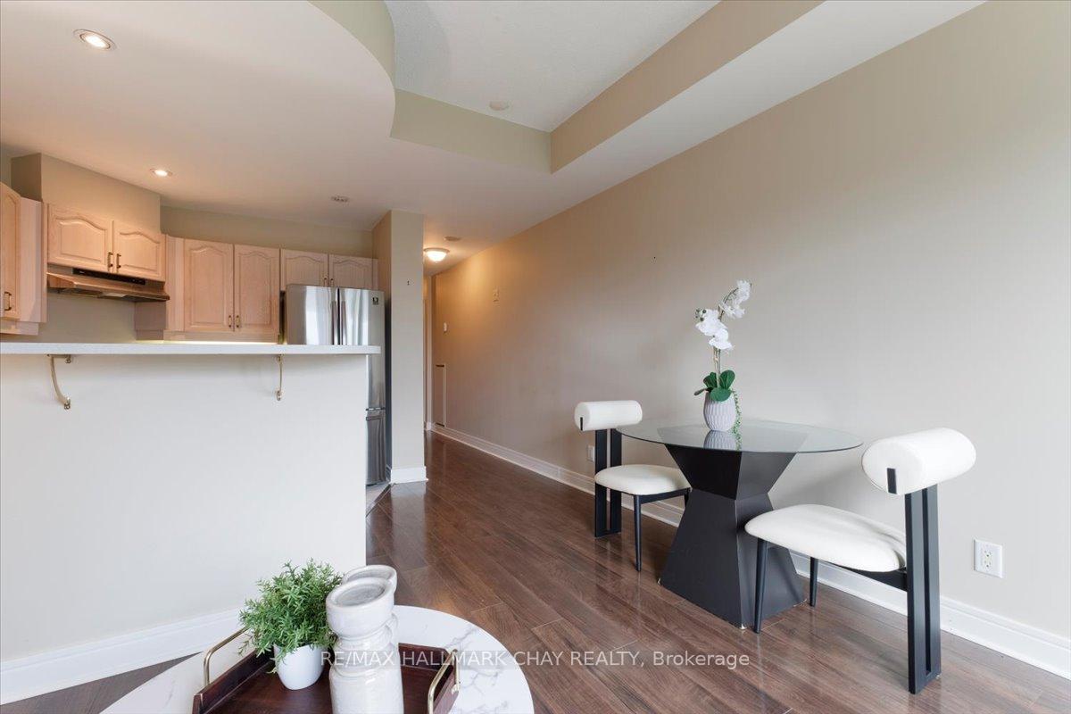 Photo 13 of Unit 302, 2 Toronto Street, Barrie, City Centre — HOMEH