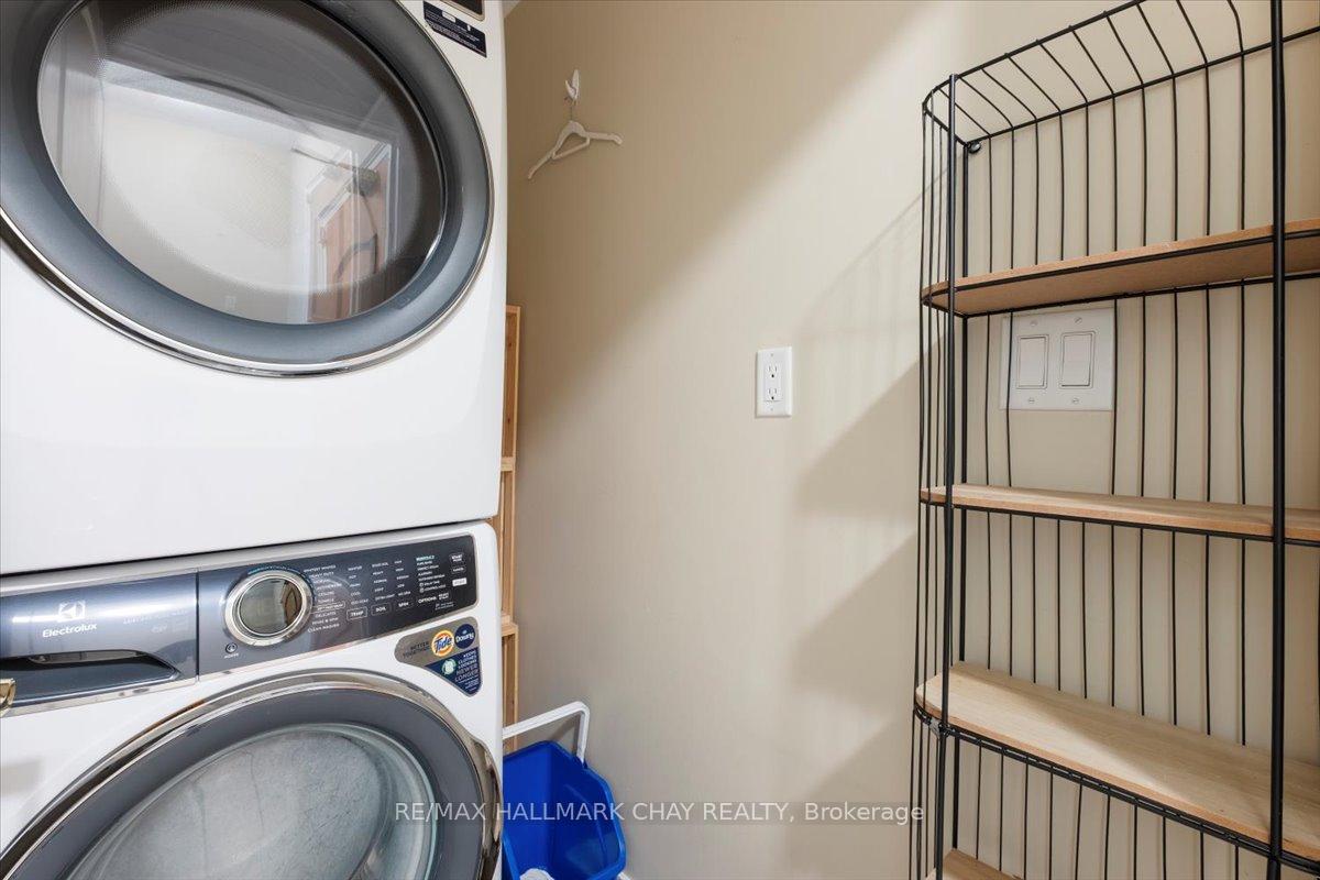 Photo 18 of Unit 302, 2 Toronto Street, Barrie, City Centre — HOMEH