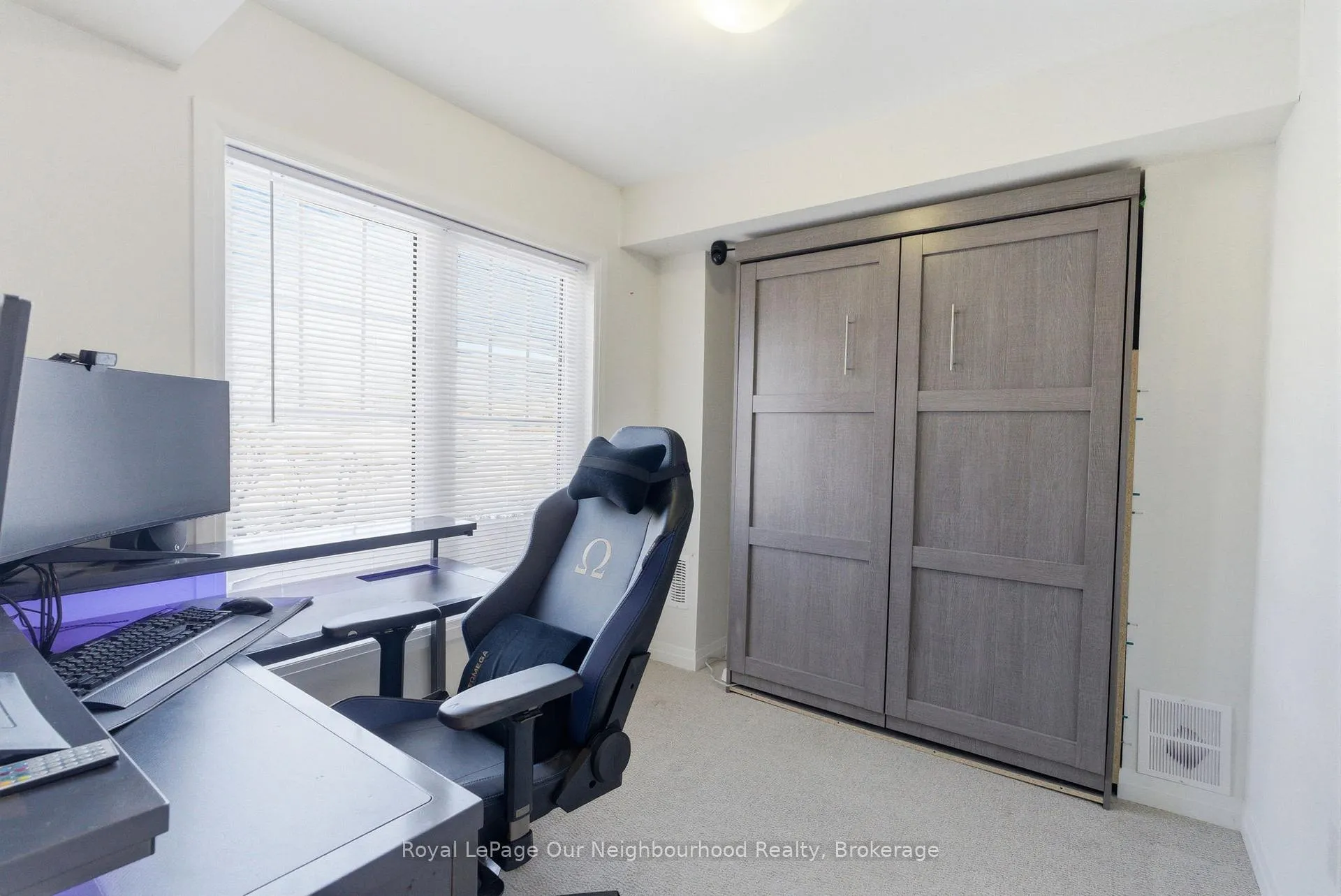 Photo 40 of 818 Atwater Path, Oshawa, Lakeview — HOMEH