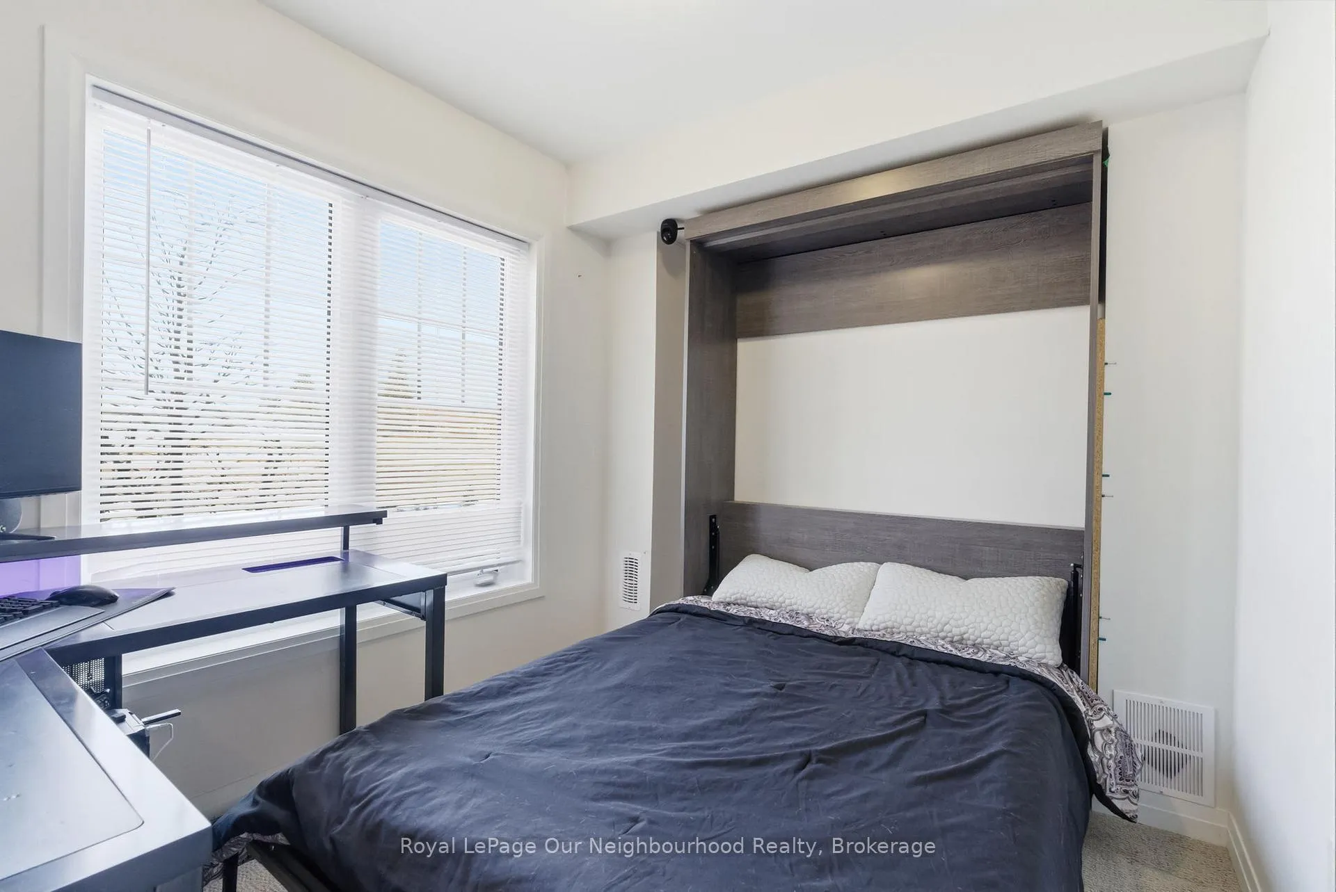 Photo 41 of 818 Atwater Path, Oshawa, Lakeview — HOMEH