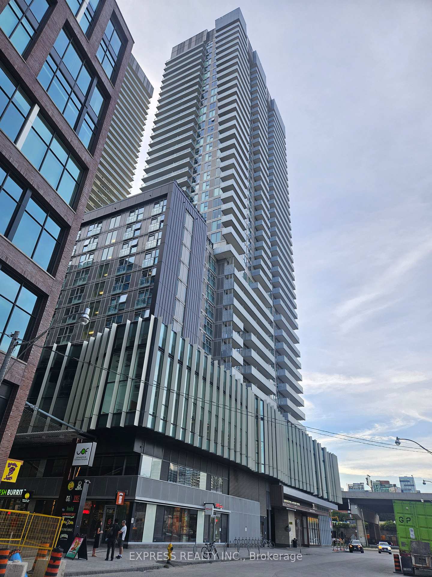 Photo 8 of Unit 2802, 20 Richardson Street, Toronto, Waterfront Communities — HOMEH