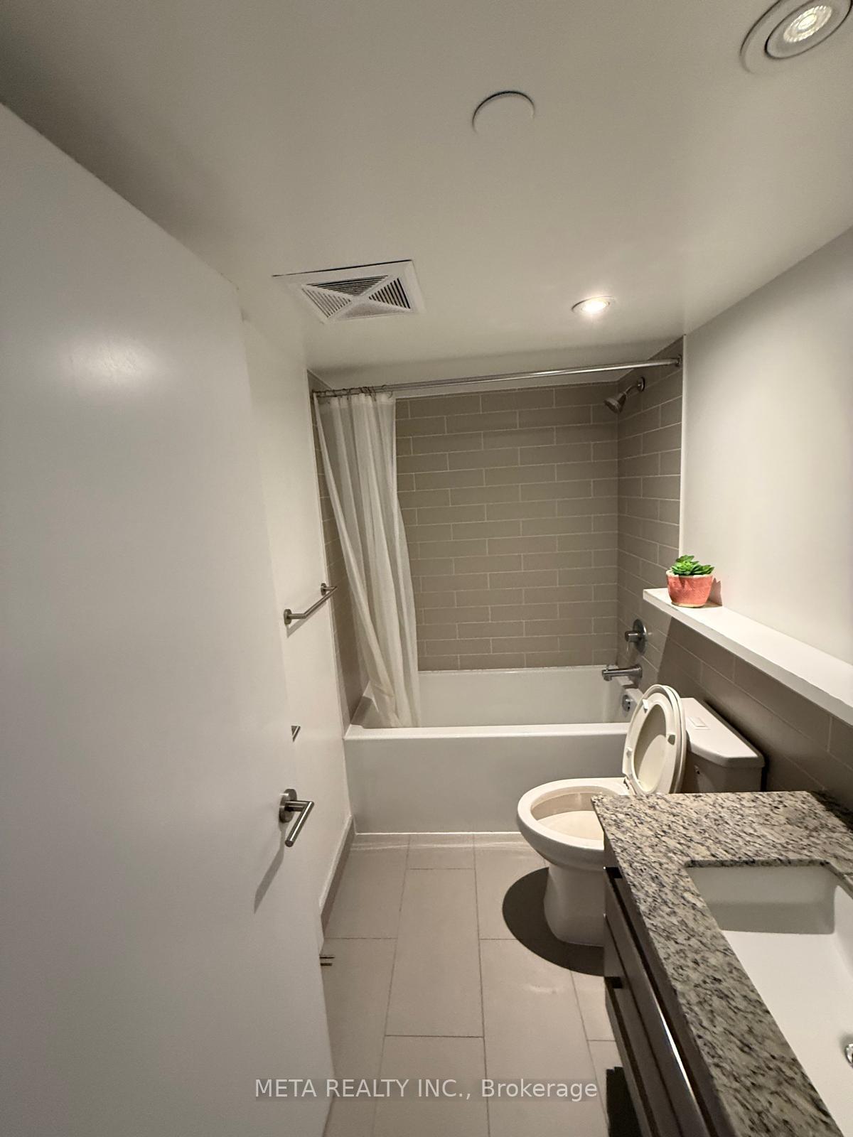 Photo 12 of Unit 1420, 120 Varna Drive, Toronto, Englemount-Lawrence — HOMEH