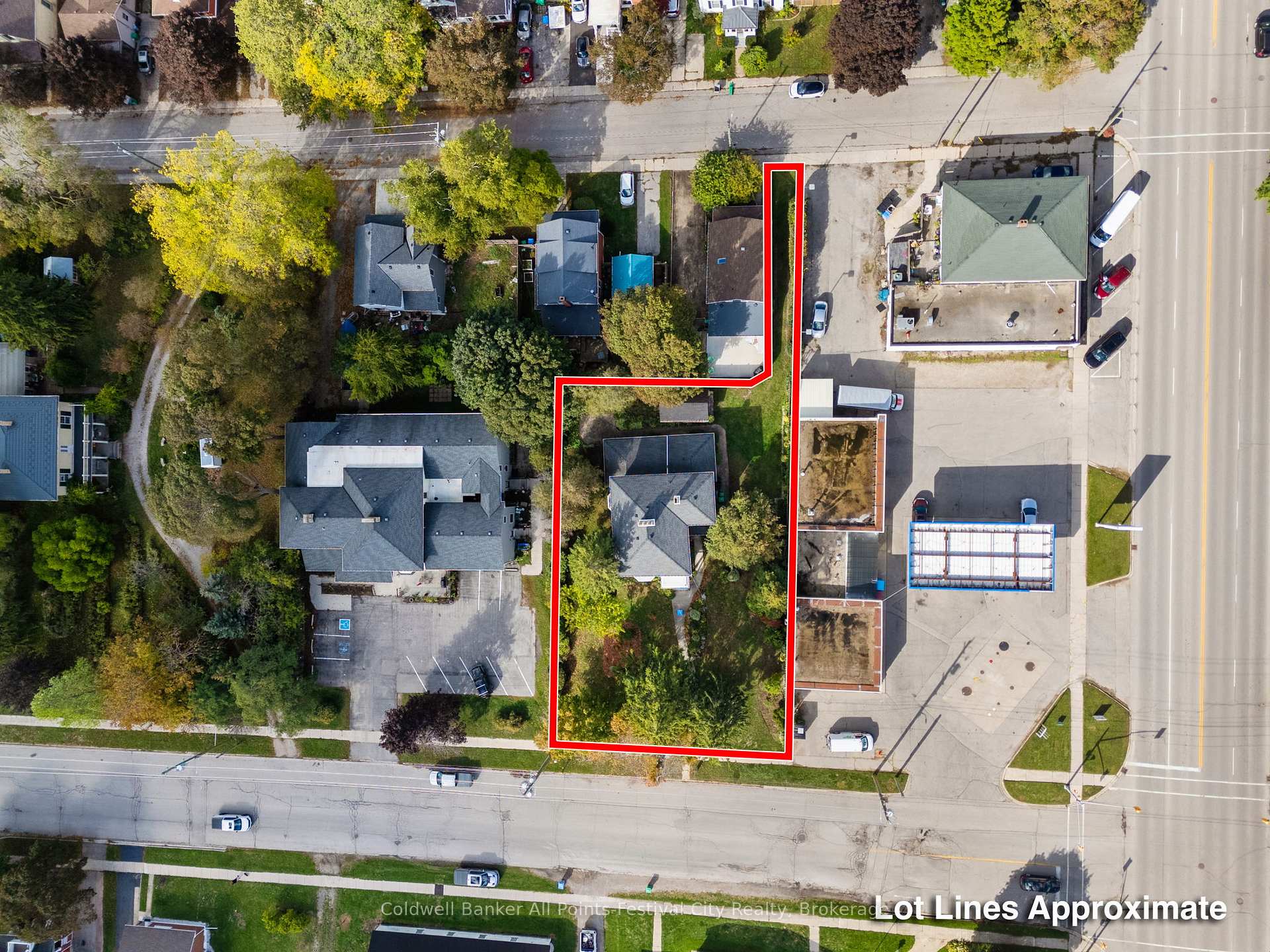 Photo 5 of 55 Nelson Street E, Goderich, Goderich (Town) — HOMEH