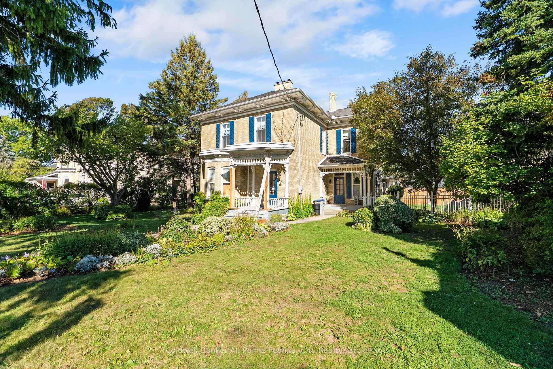 Photo 2 of 55 Nelson Street E, Goderich, Goderich (Town) — HOMEH