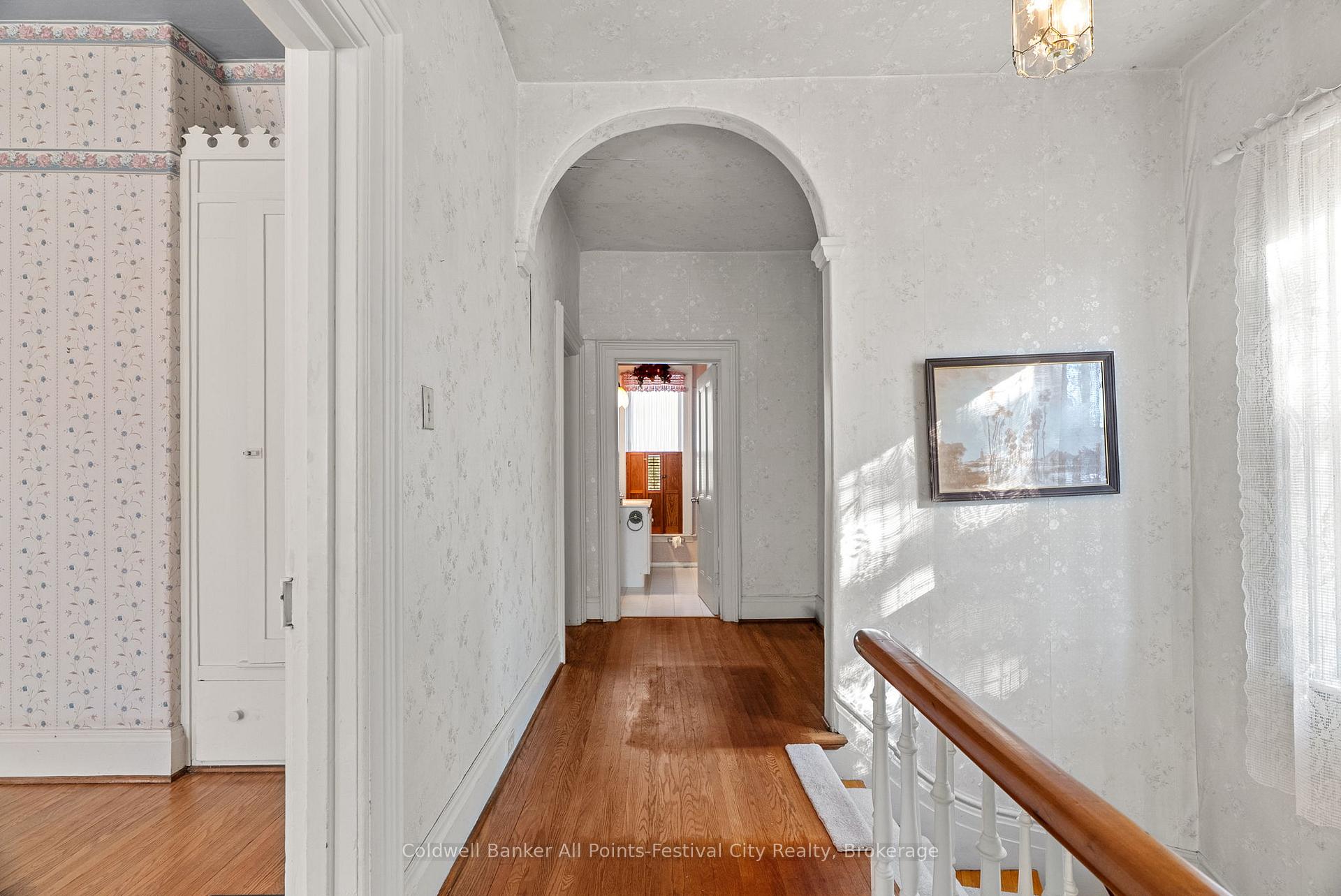 Photo 24 of 55 Nelson Street E, Goderich, Goderich (Town) — HOMEH