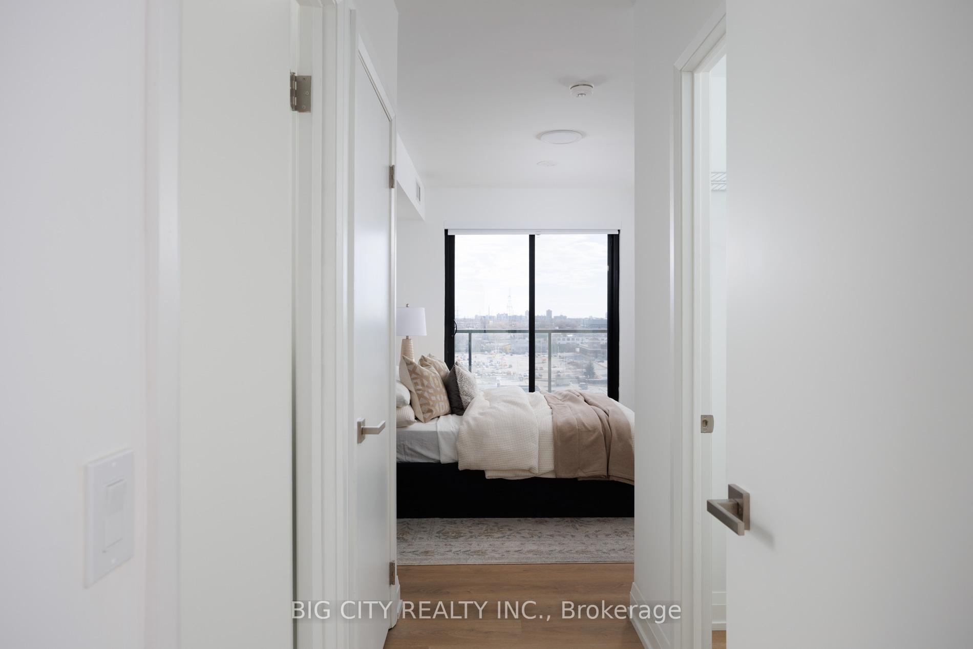 Photo 15 of Unit 1411, 36 Brentcliffe Road, Toronto, Thorncliffe Park — HOMEH