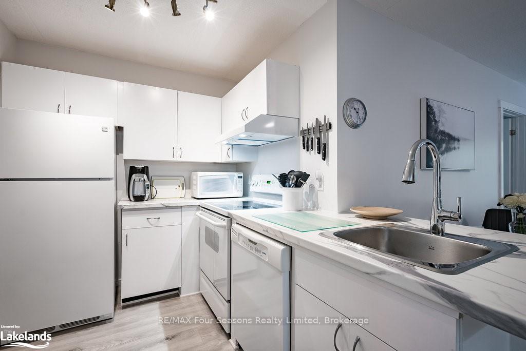 Photo 29 of Unit 46, 19 Dawson Drive, Collingwood — HOMEH