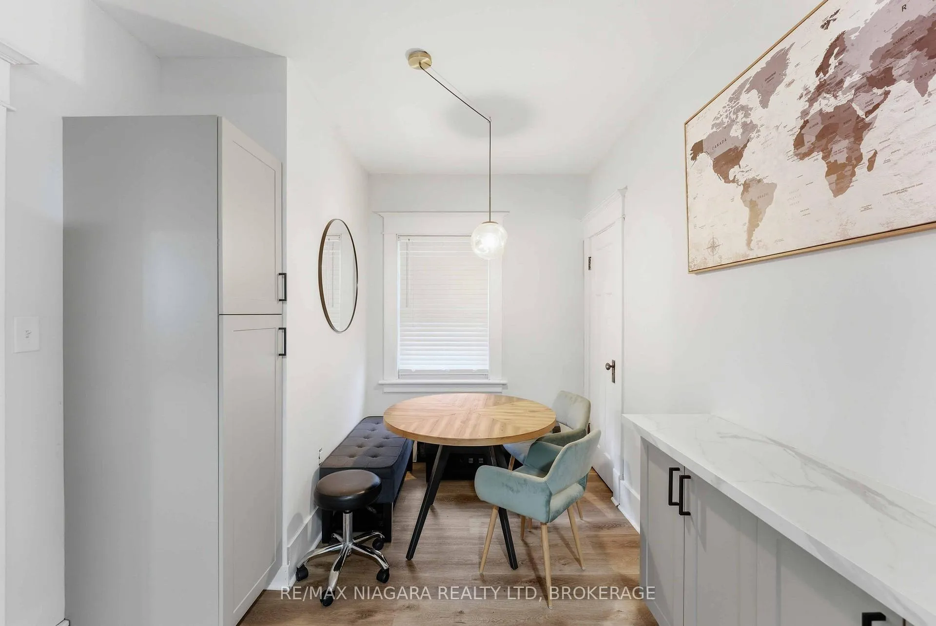 Photo 9 of 5033 Willmott Street, Niagara Falls, Cherrywood — HOMEH