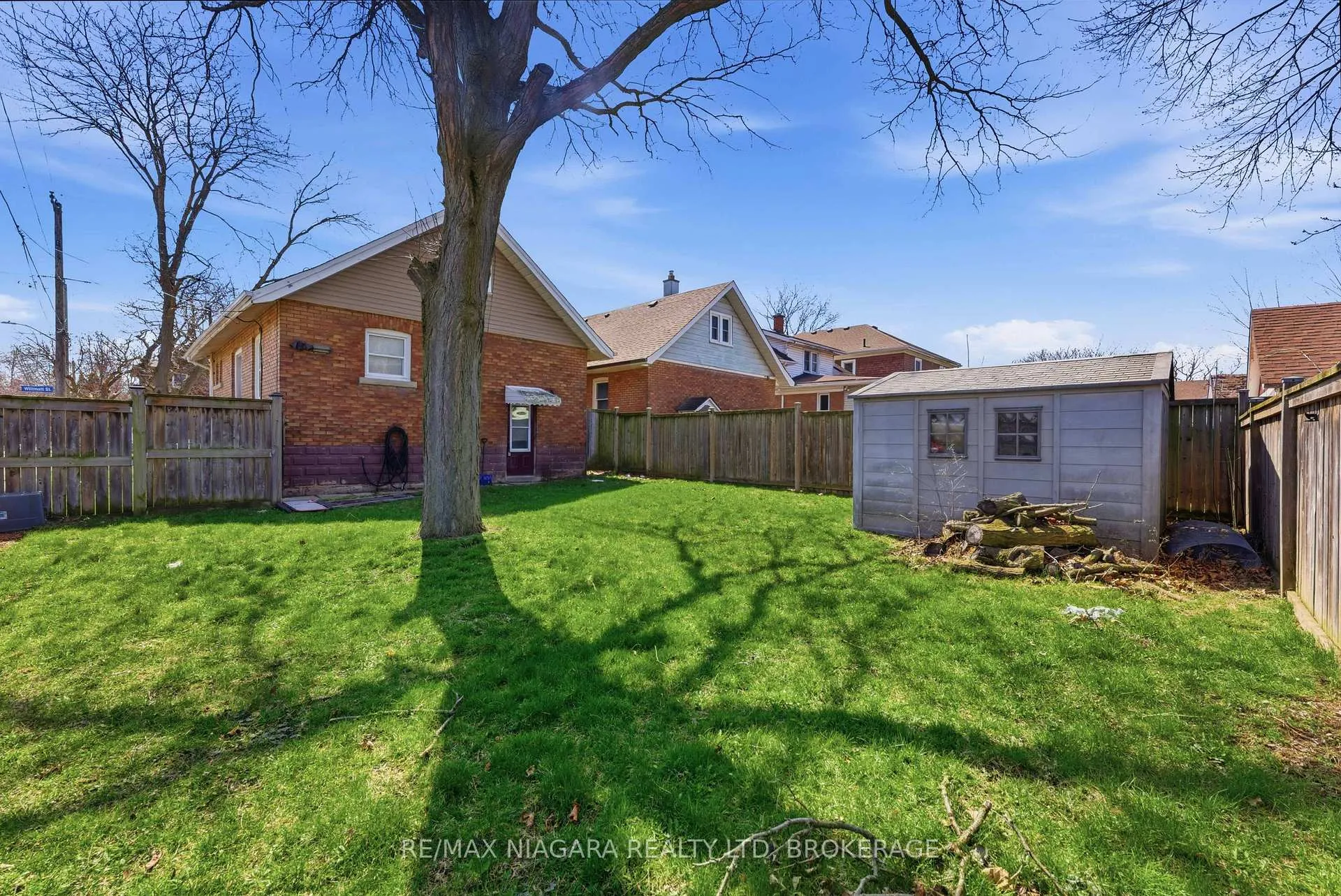 Photo 26 of 5033 Willmott Street, Niagara Falls, Cherrywood — HOMEH