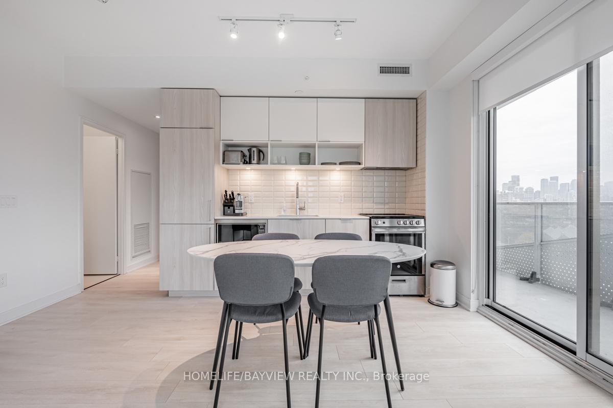 Photo 4 of Unit 1101, 60 Tannery Road, Toronto, Waterfront Communities — HOMEH